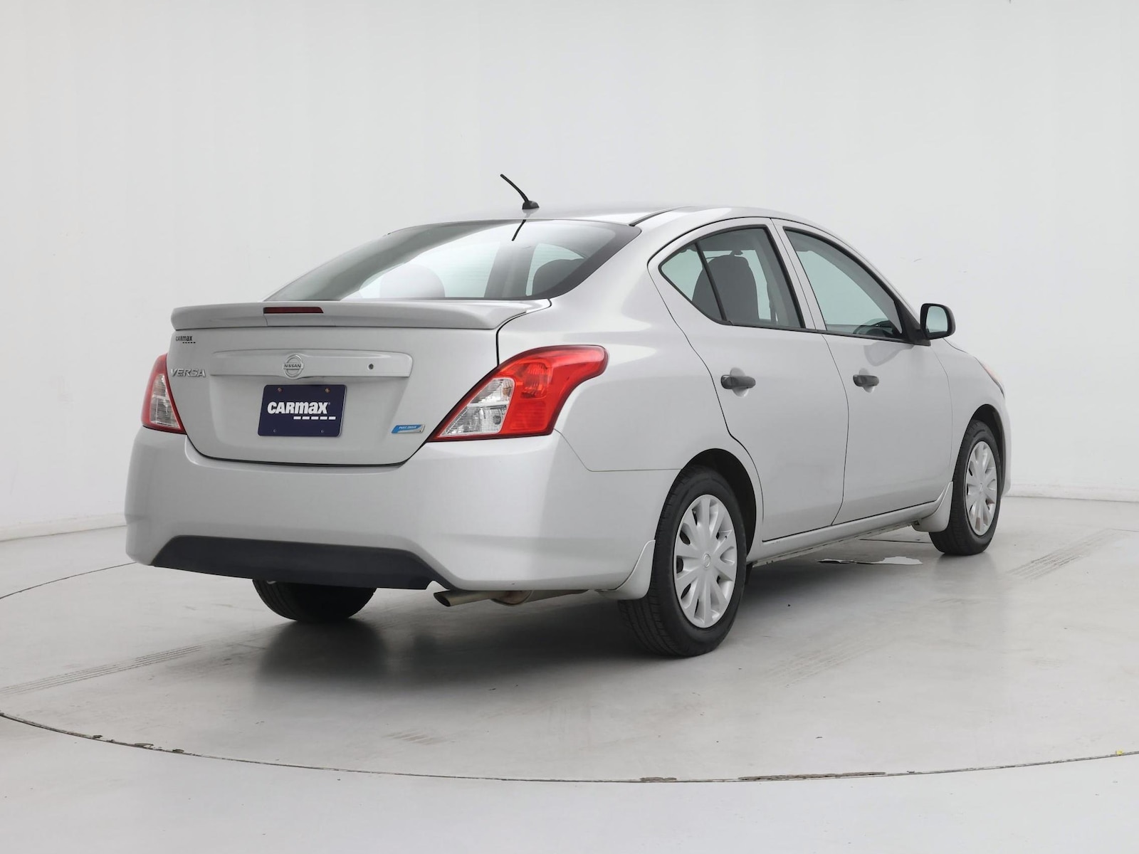 2015 Nissan Versa Sedan S Plus - Photo 9