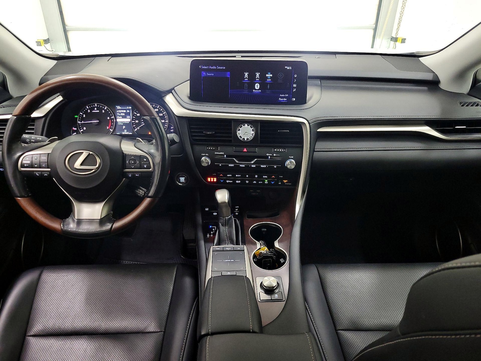 2020 Lexus RX 350 - Photo 10