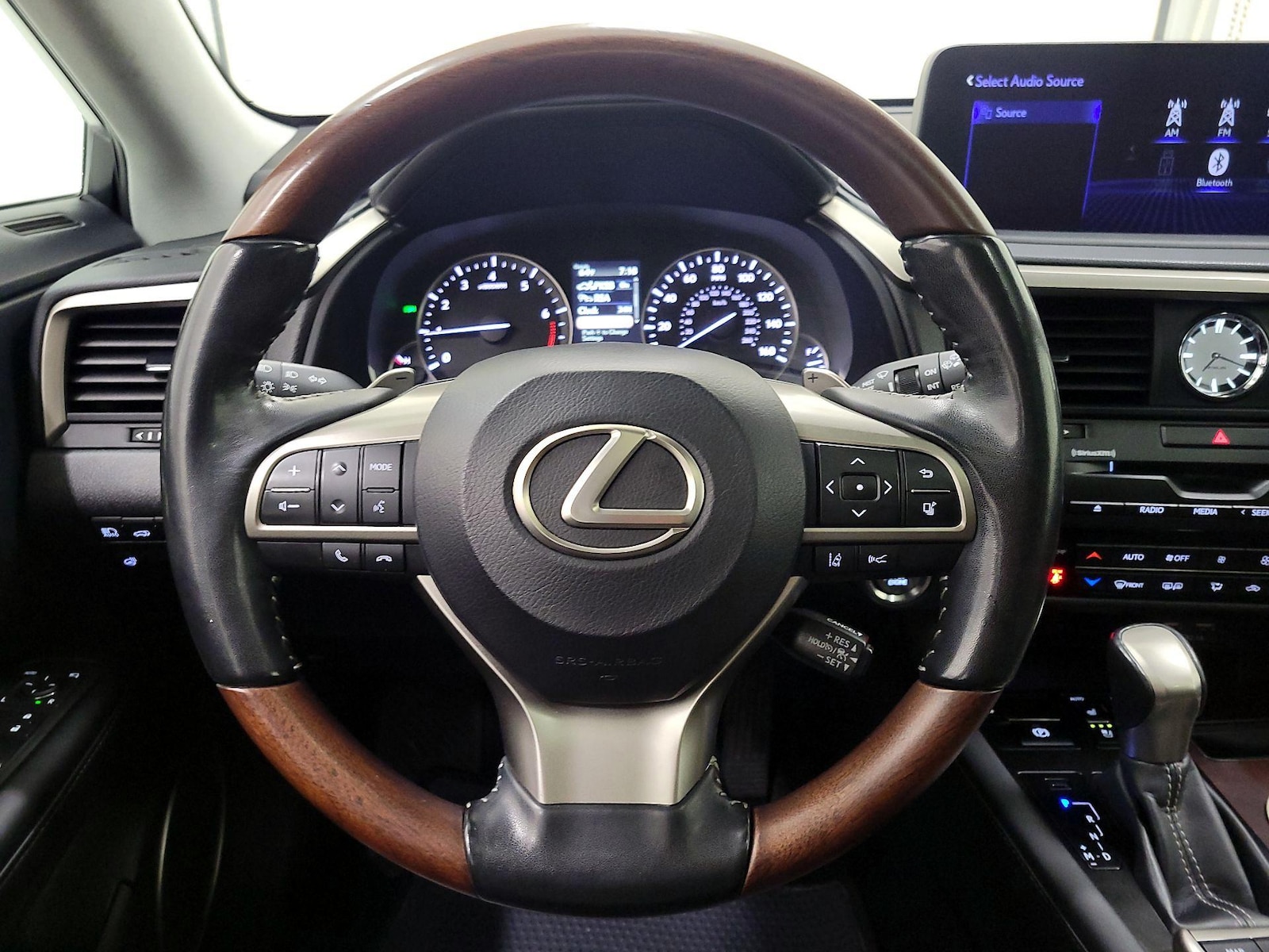 2020 Lexus RX 350 - Photo 11
