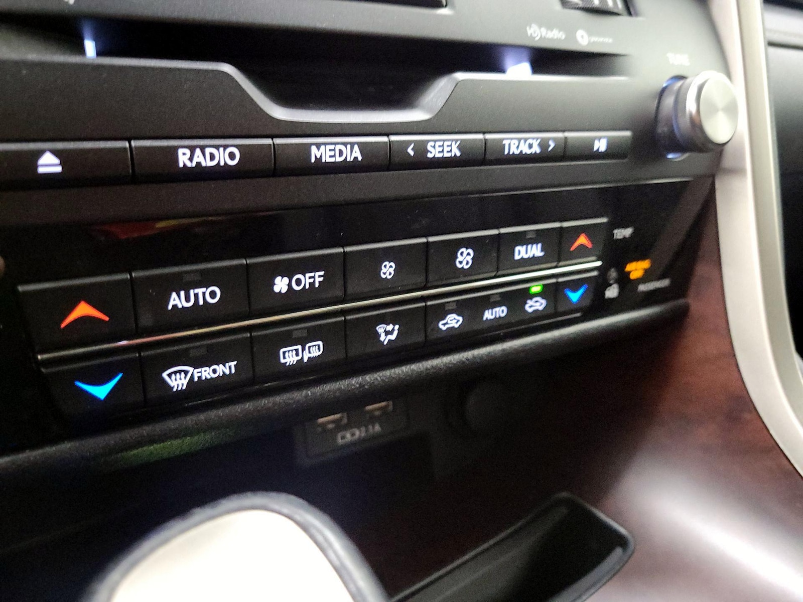 2020 Lexus RX 350 - Photo 17