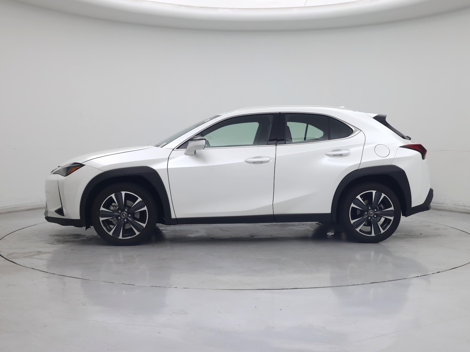2025 Lexus UX Hybrid 300h - Photo 4