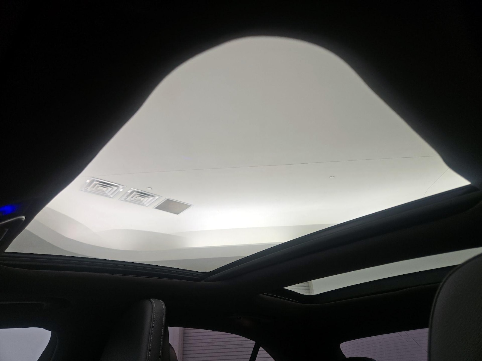 Panoramic Sunroof