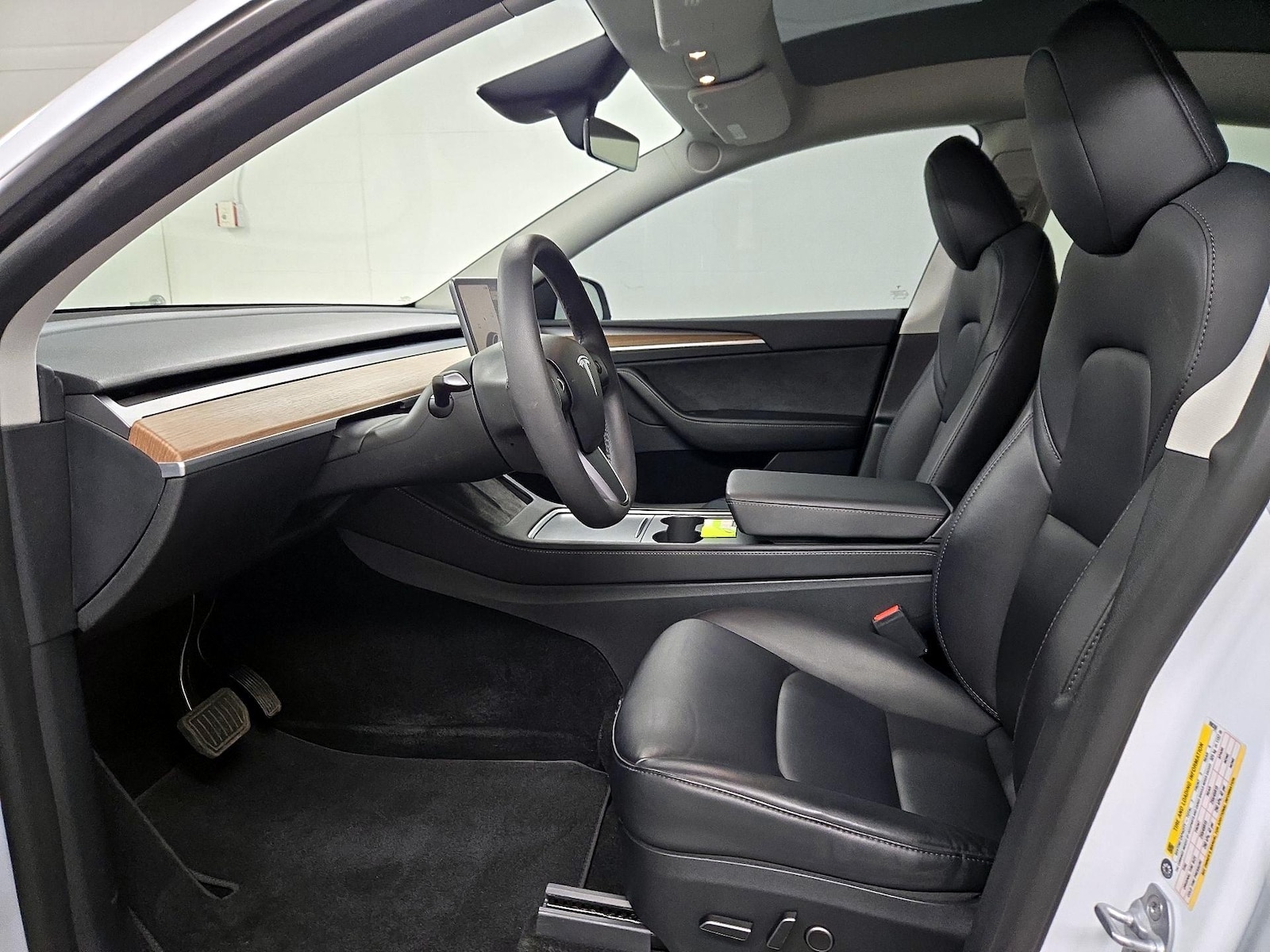 2023 Tesla Model Y Long Range - Photo 12