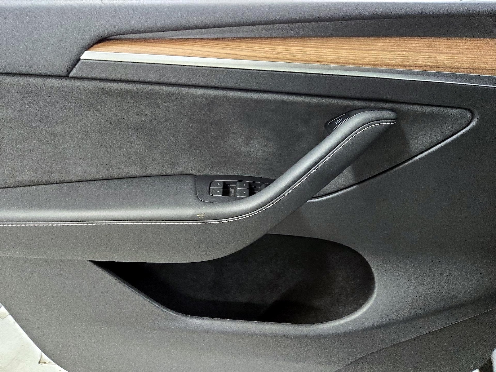 2023 Tesla Model Y Long Range - Photo 13