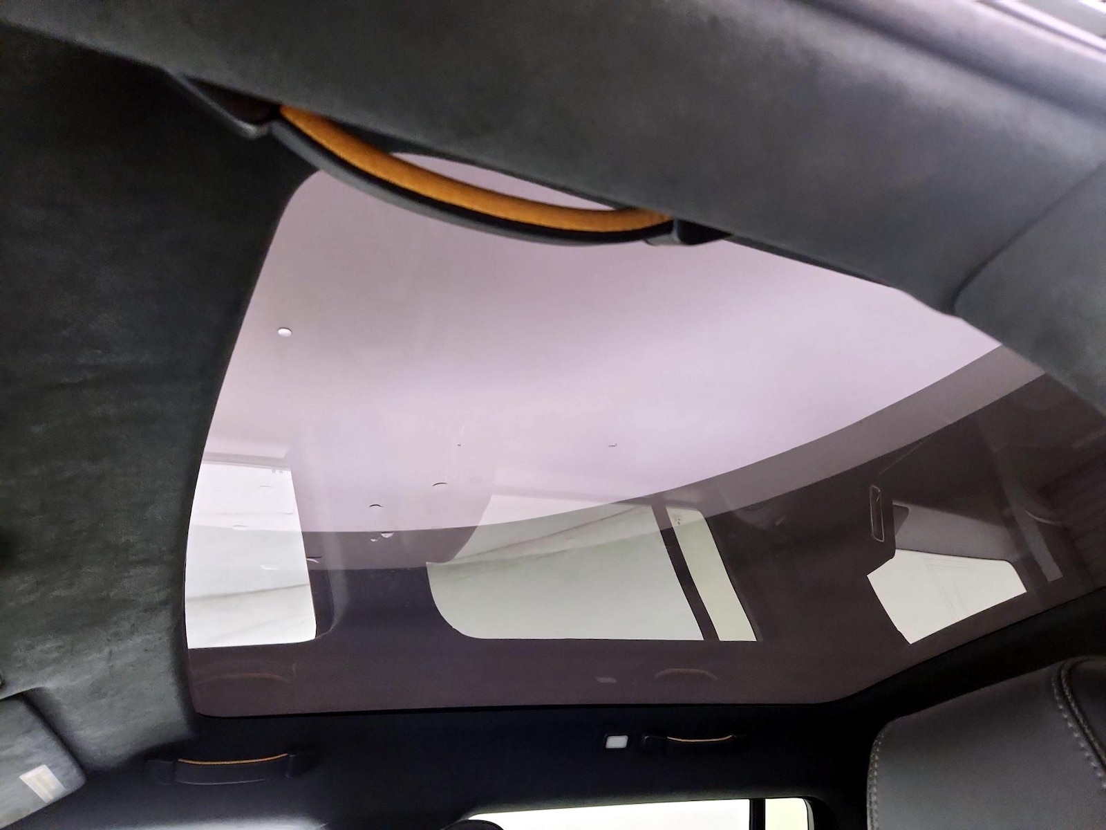 Skylight(s) & Overhead Airbags