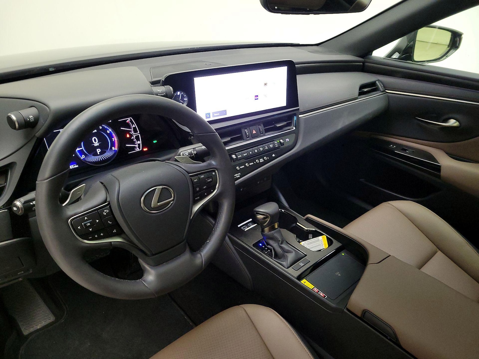 2023 Lexus ES 350 - Photo 10