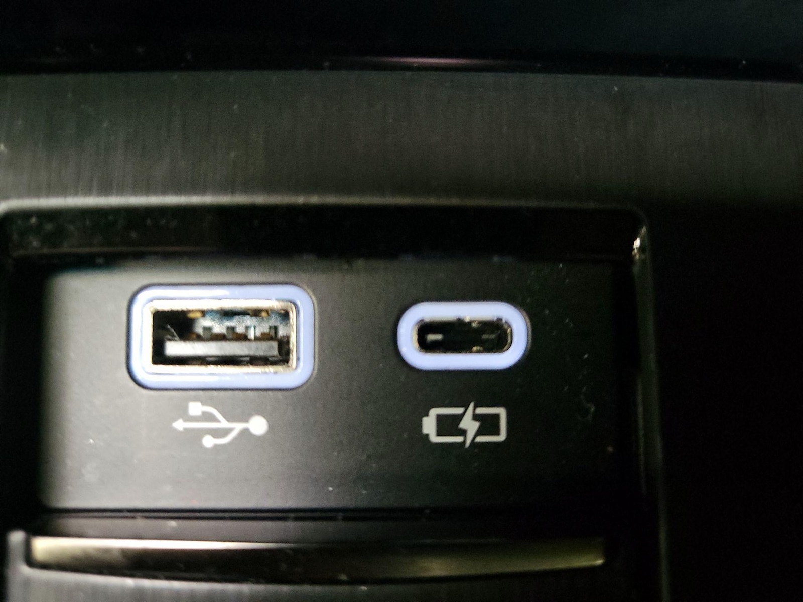 2023 Lexus ES 350 - Photo 18