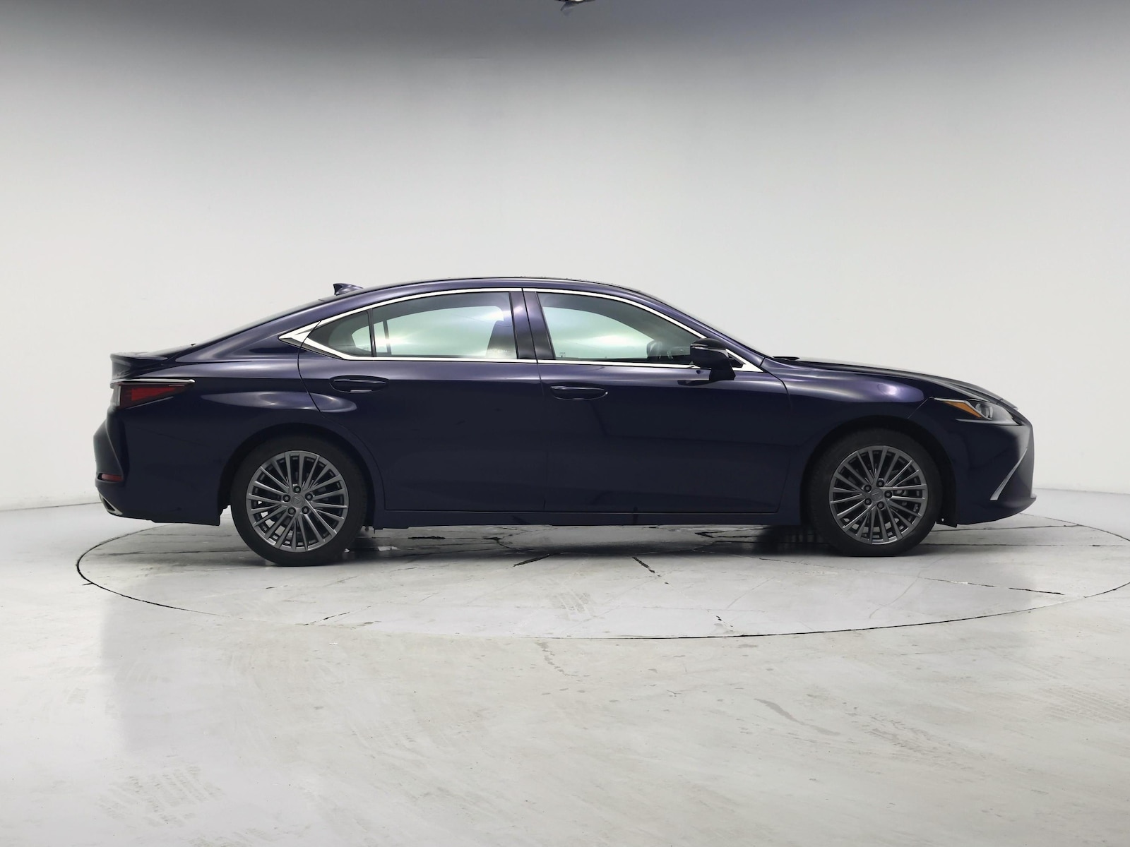 2023 Lexus ES 350 - Photo 8