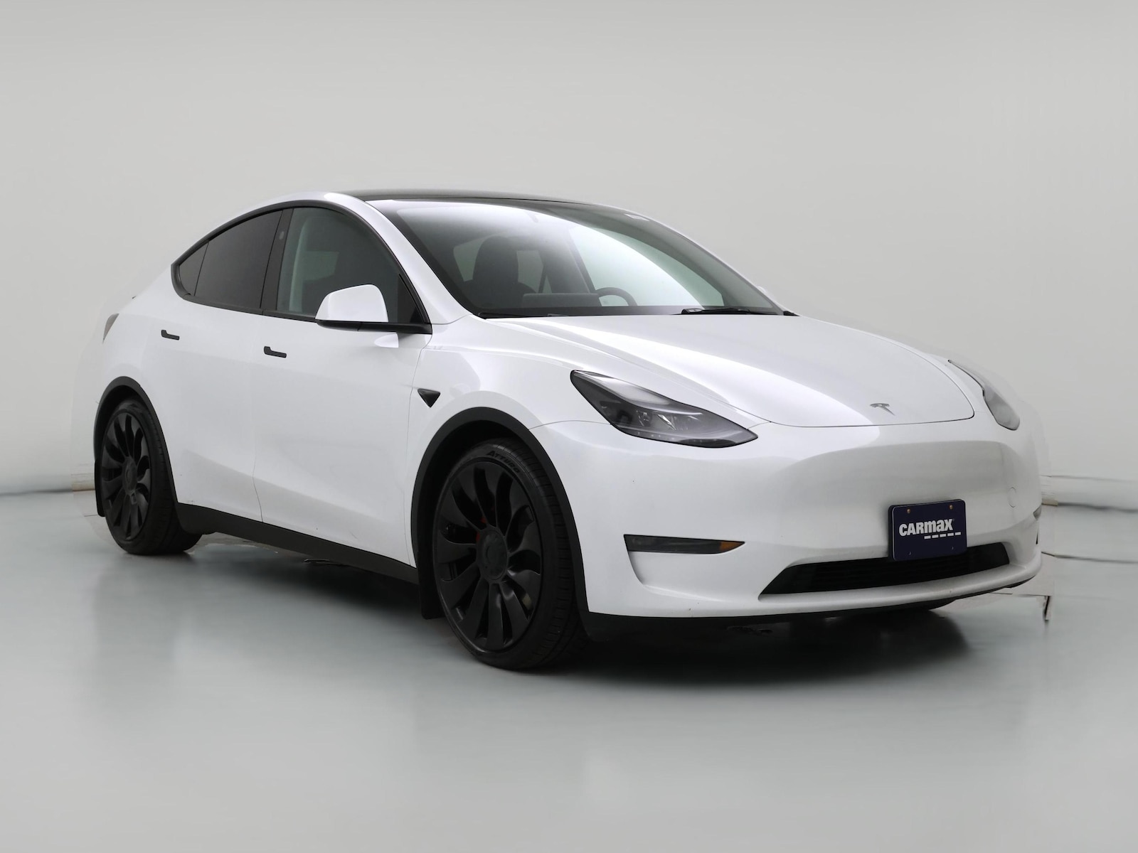 2025 Tesla Model Y Performance