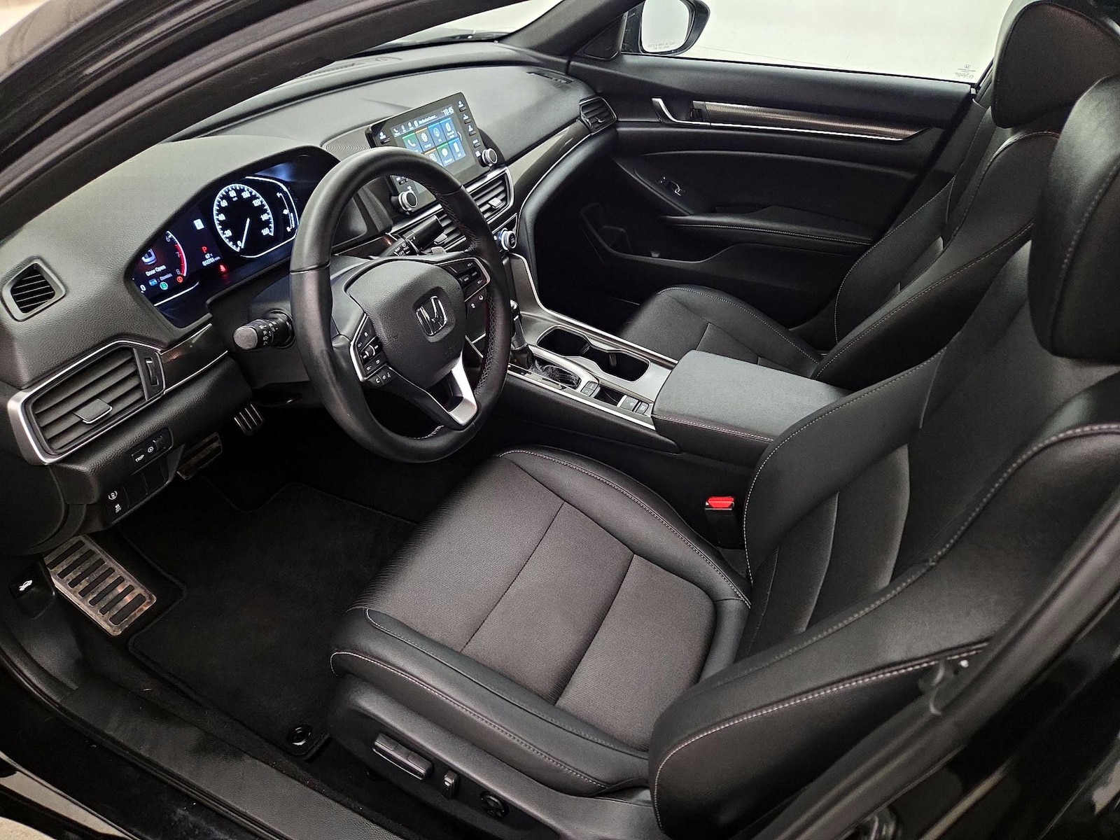 Power Seat(s) & Side Airbags