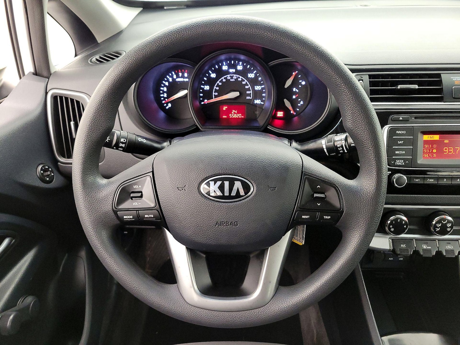 2017 Kia Rio LX - Photo 11