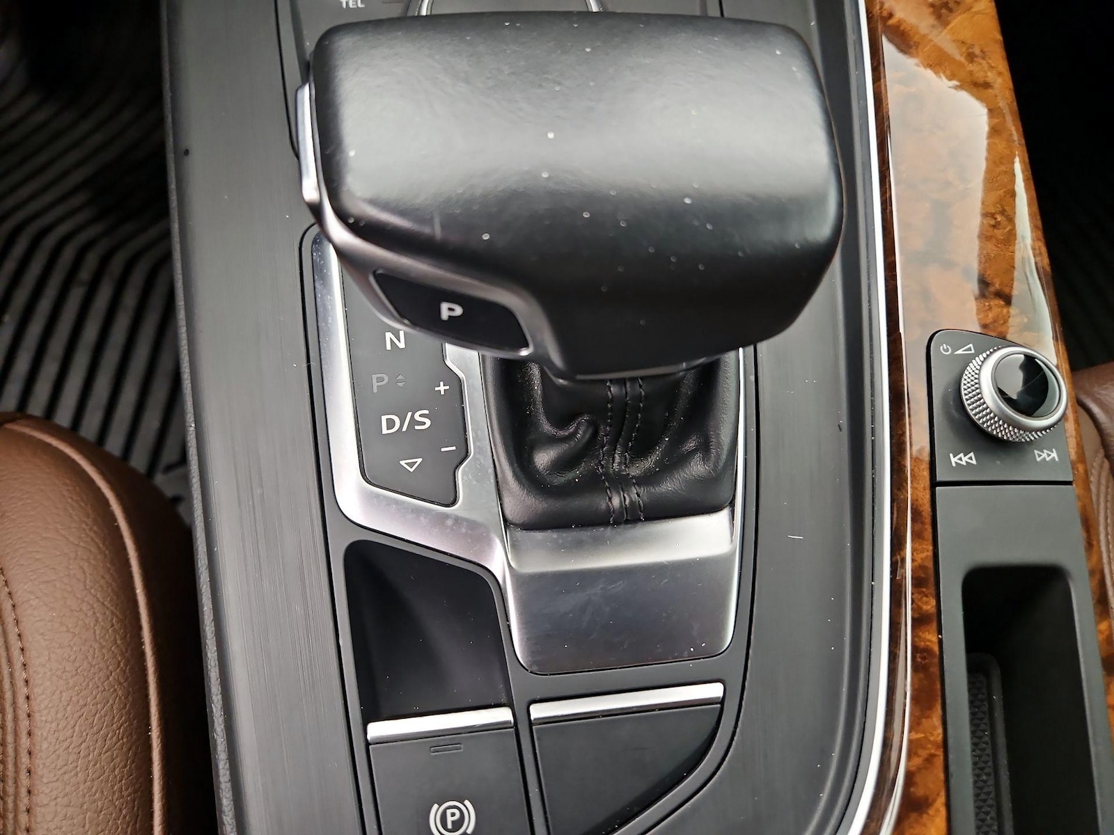 2017 Audi A4 Premium - Photo 18