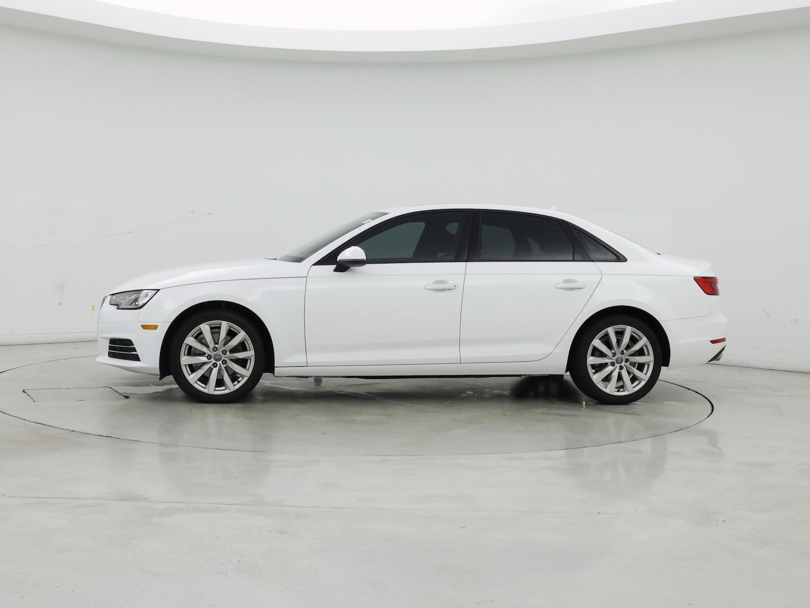 2017 Audi A4 Premium - Photo 4