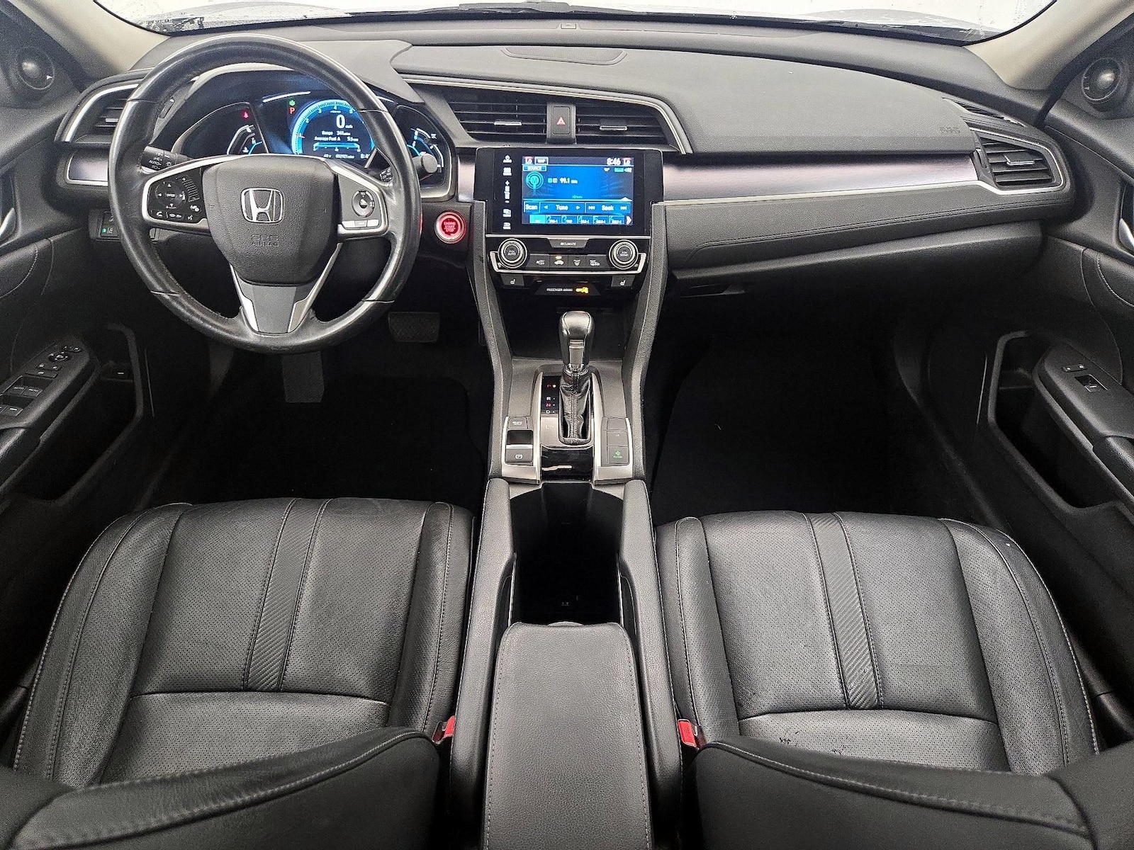 Apple CarPlay® & Android Auto™