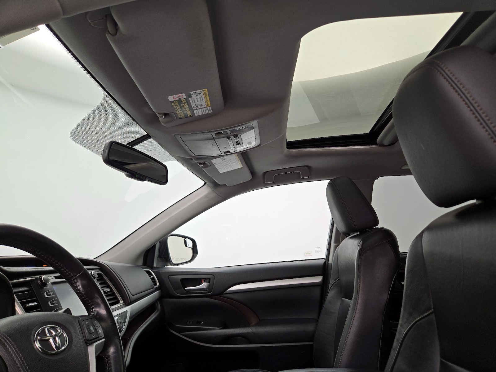 Sunroof(s) & Overhead Airbags