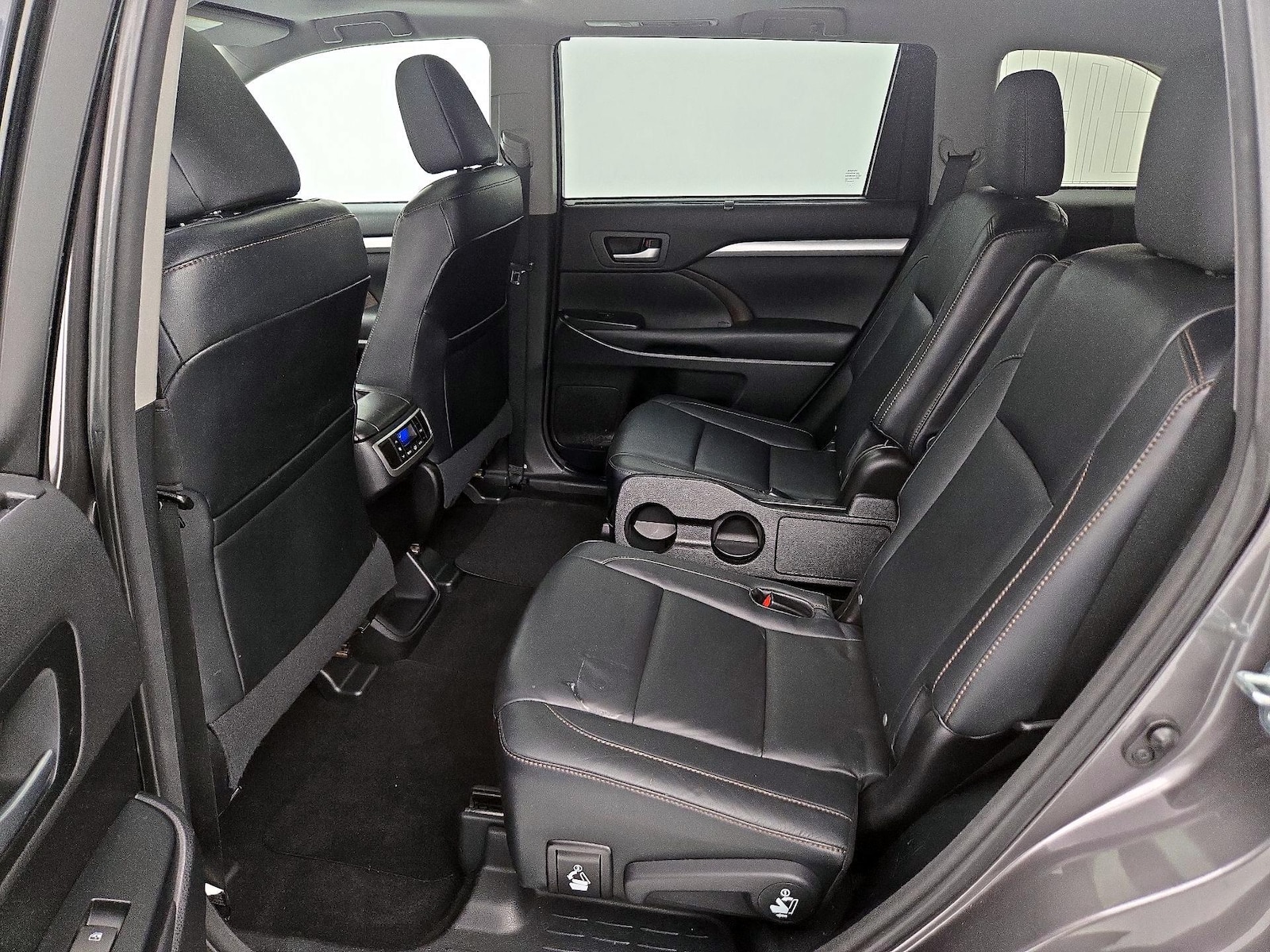 Rear Air Conditioning