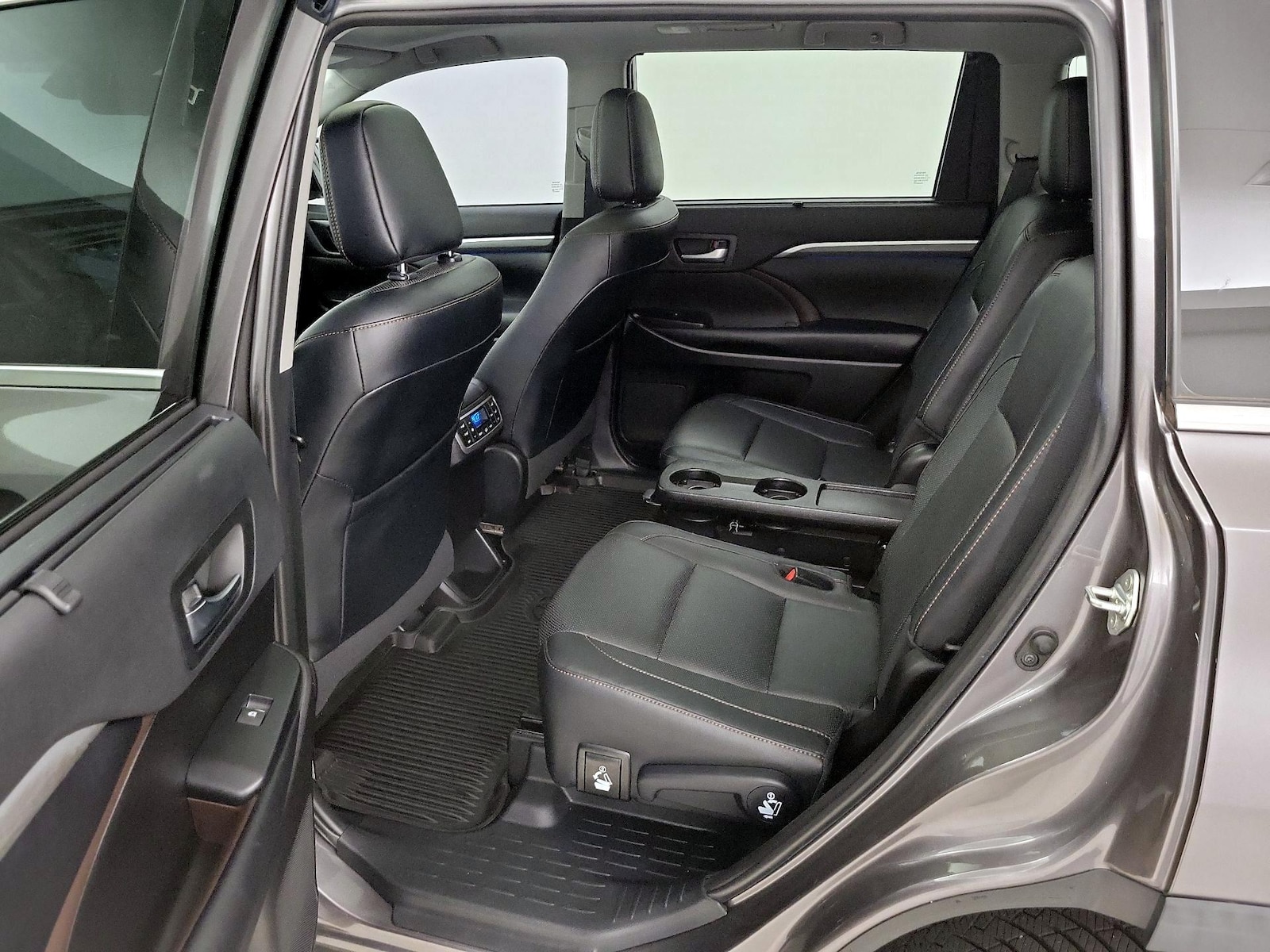 Rear Air Conditioning