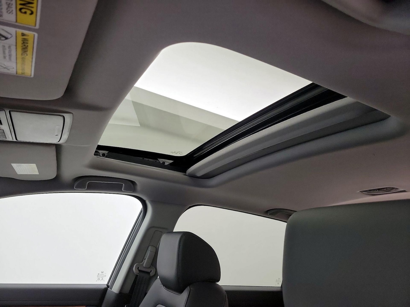 Sunroof(s) & Overhead Airbags