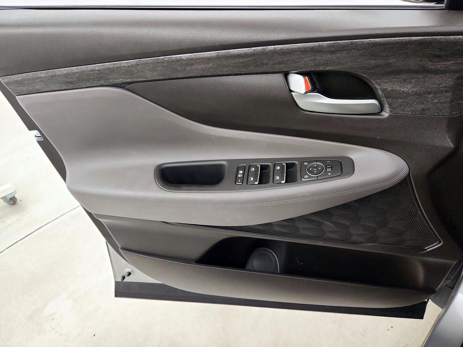 2020 Hyundai Santa Fe SEL - Photo 13