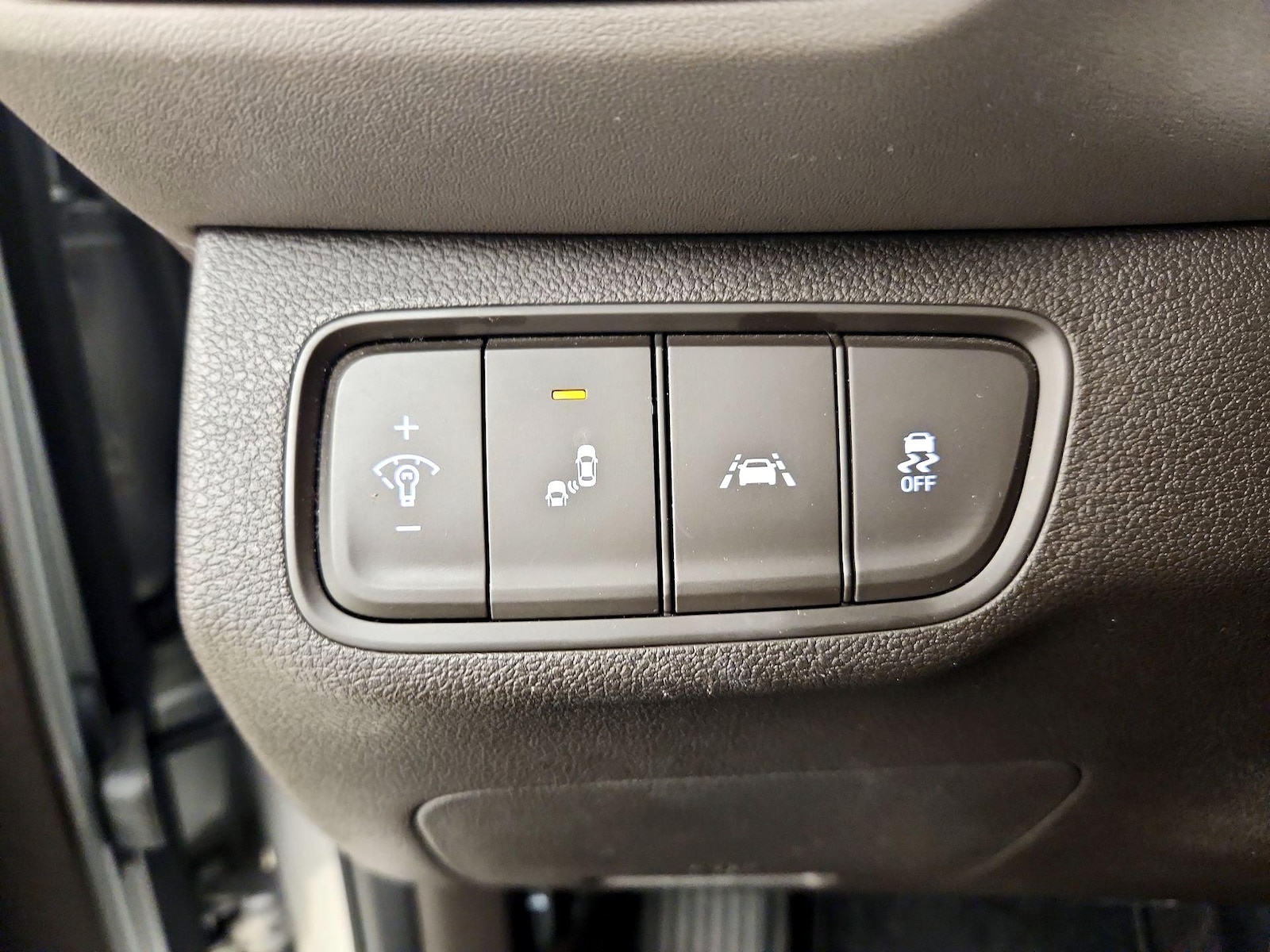 2020 Hyundai Santa Fe SEL - Photo 14