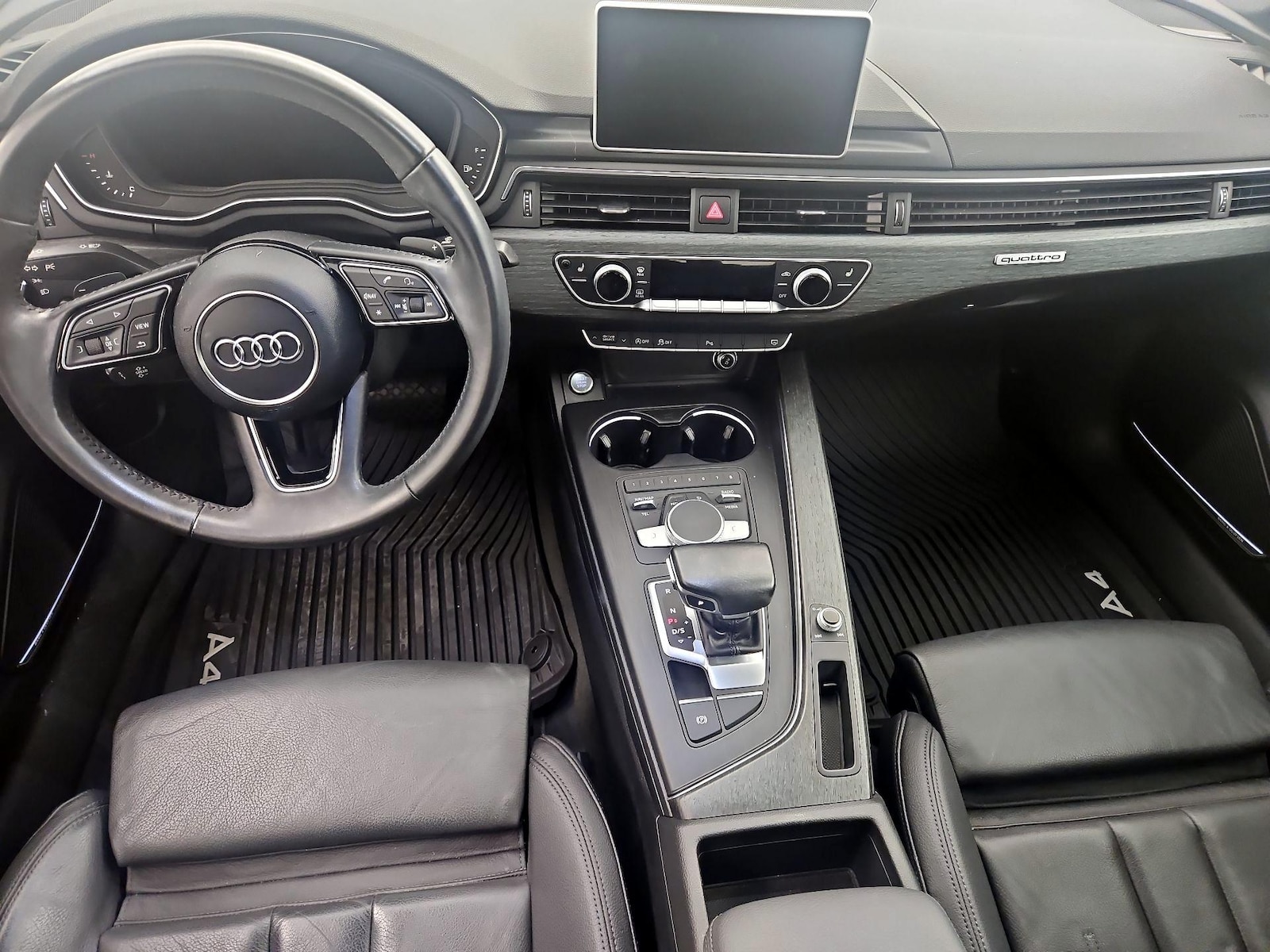 Apple CarPlay® & Android Auto™