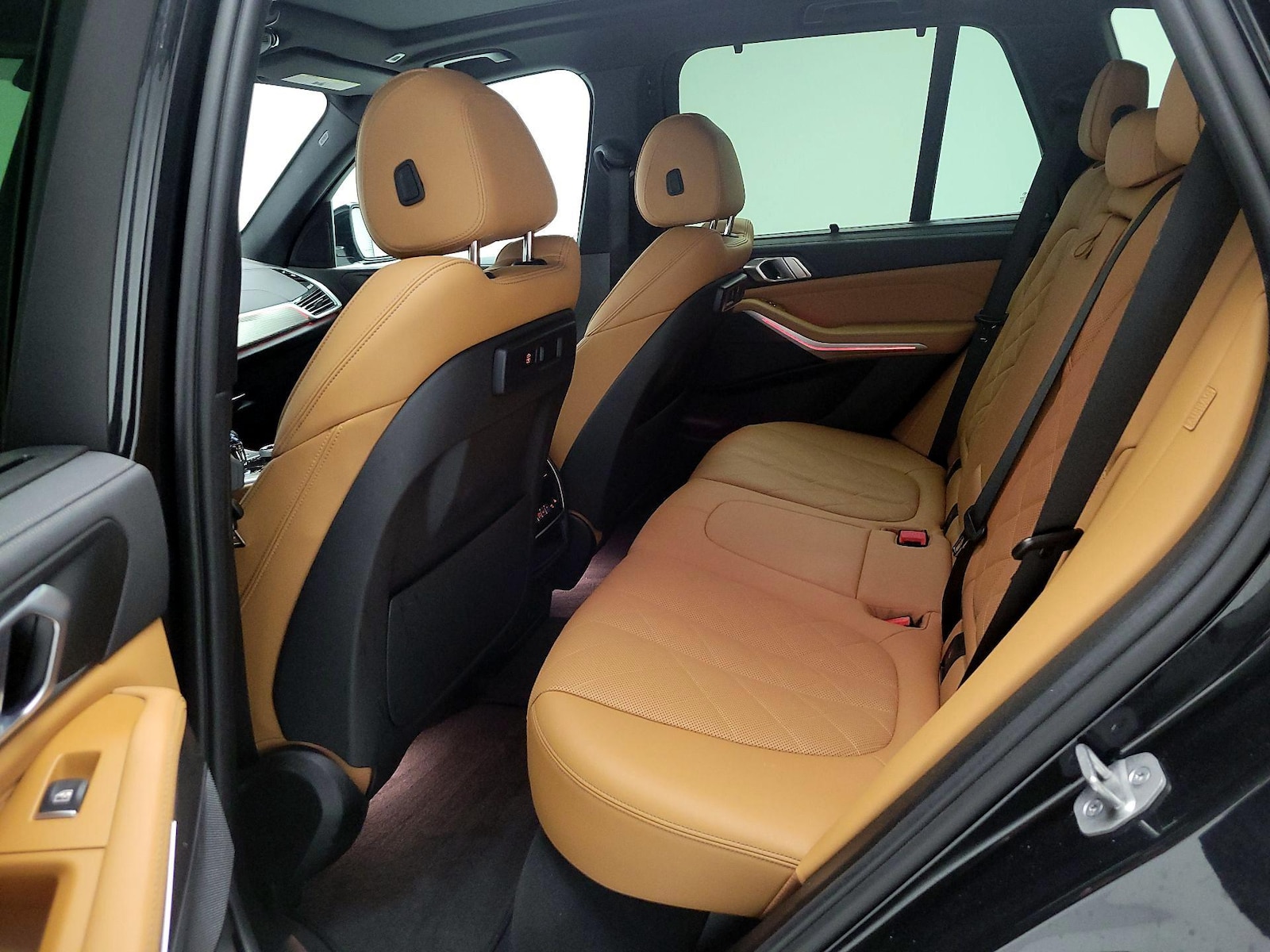 Rear Air Conditioning