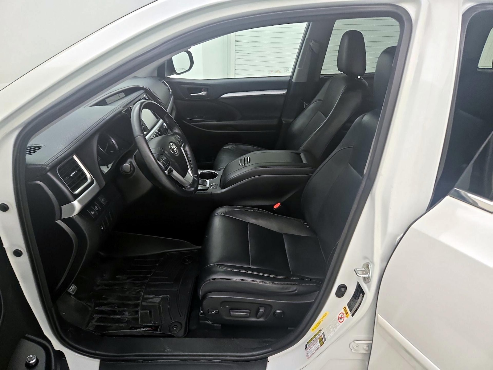 2018 Toyota Highlander XLE - Photo 12