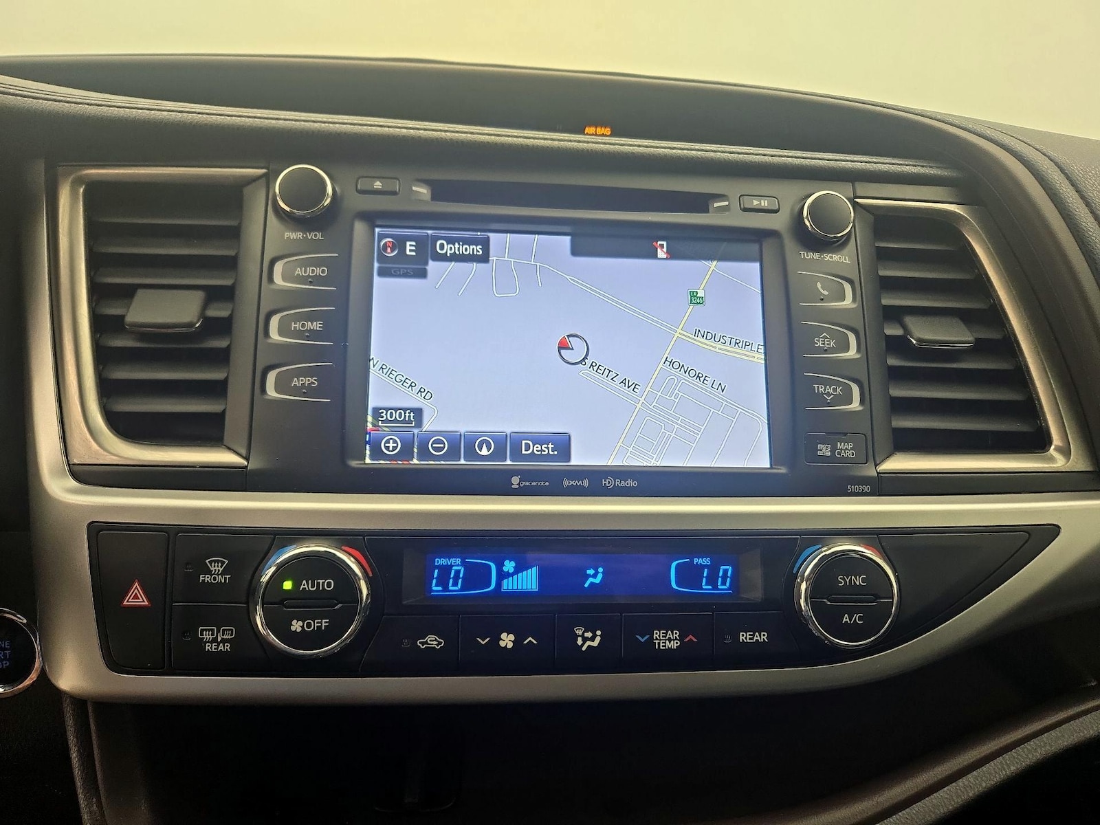 2018 Toyota Highlander XLE - Photo 15