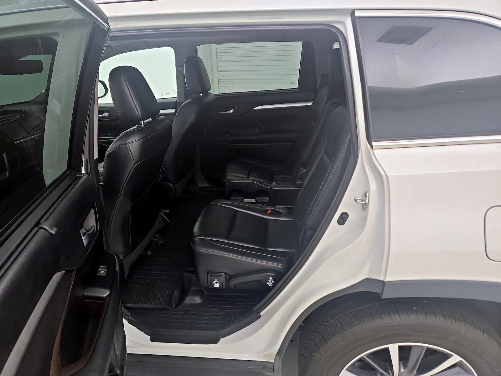 2018 Toyota Highlander XLE - Photo 22