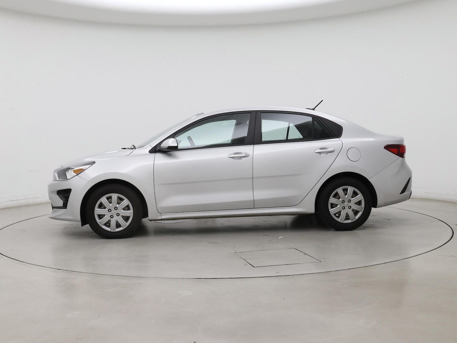 2022 Kia Rio LX - Photo 4