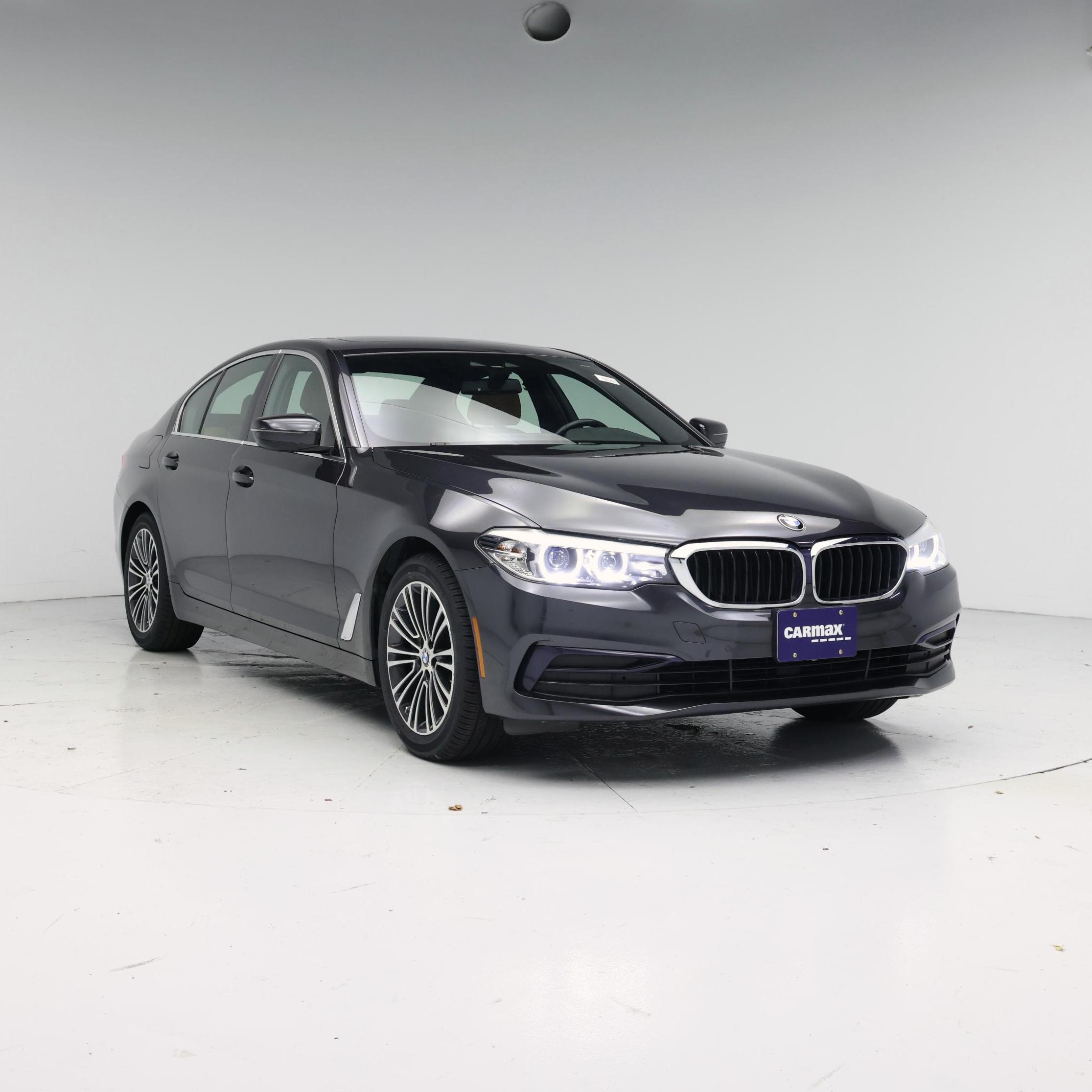 Gray 2019 BMW 5 Series Sedan All-Wheel Drive Automatic
