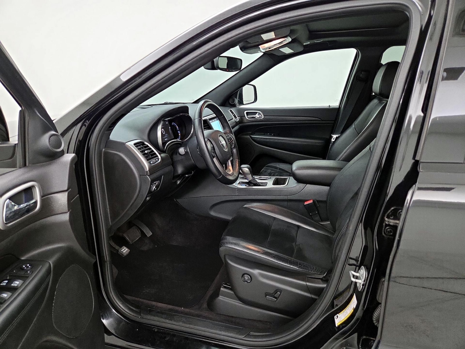2018 Jeep Grand Cherokee Altitude - Photo 11