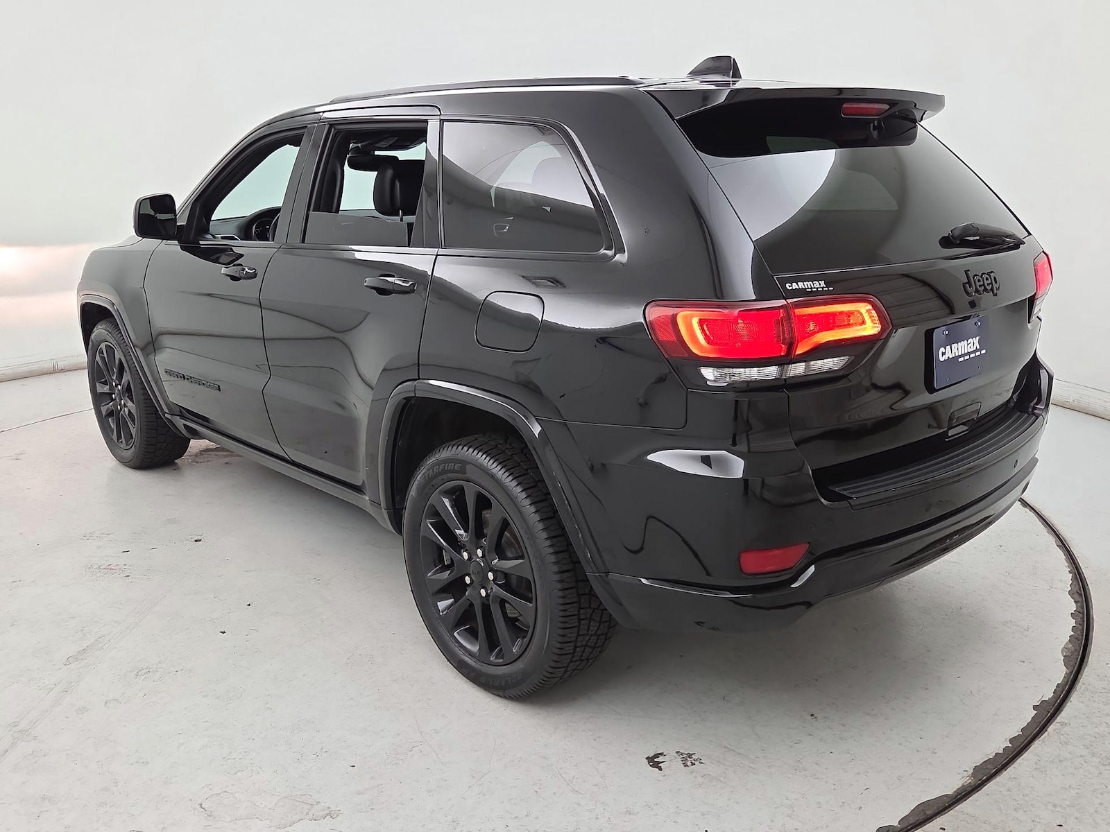 2018 Jeep Grand Cherokee Altitude - Photo 8