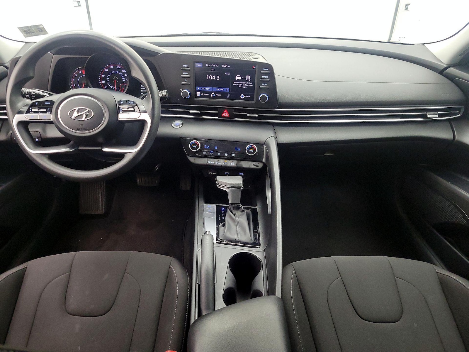 Apple CarPlay® & Android Auto™