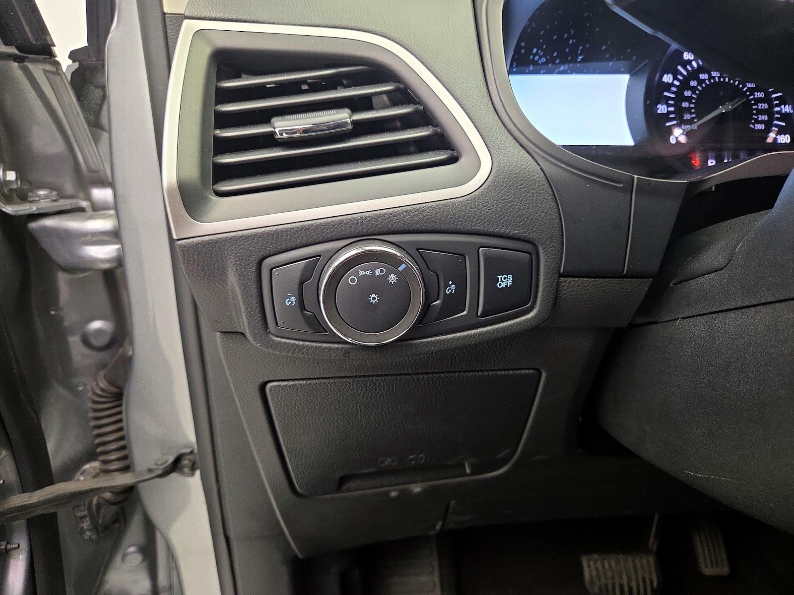2022 Ford Edge SEL - Photo 14