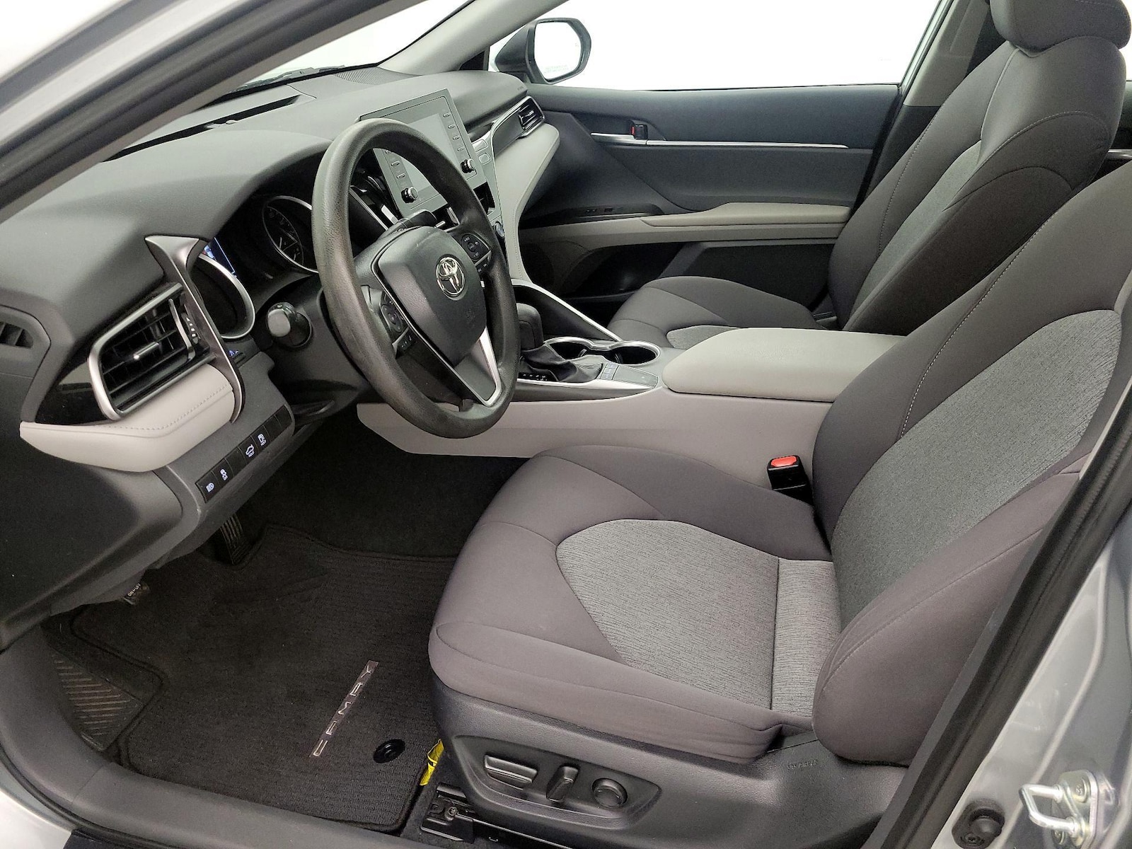 Power Seat(s) & Side Airbags