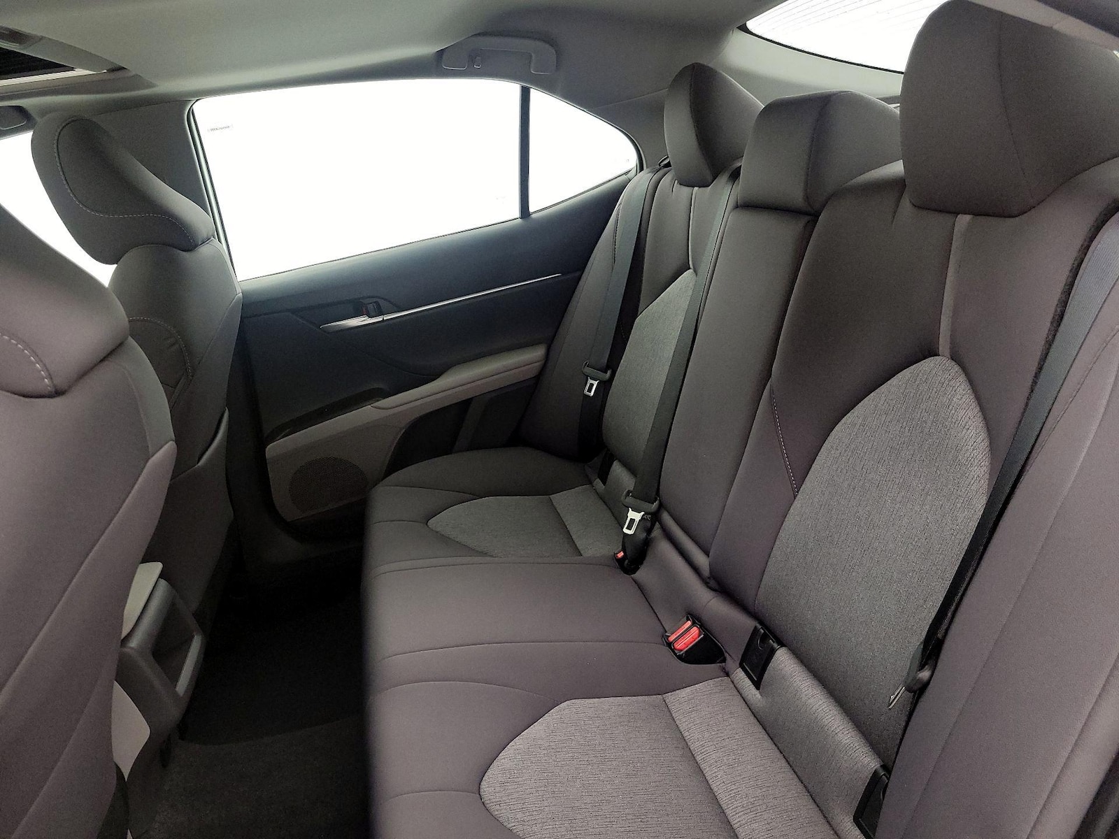 2023 Toyota Camry LE - Photo 21