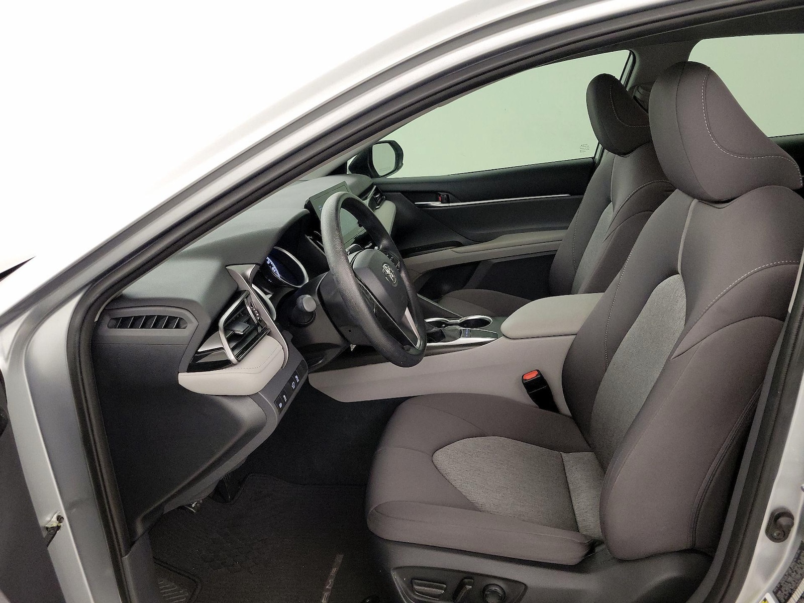 Power Seat(s) & Side Airbags