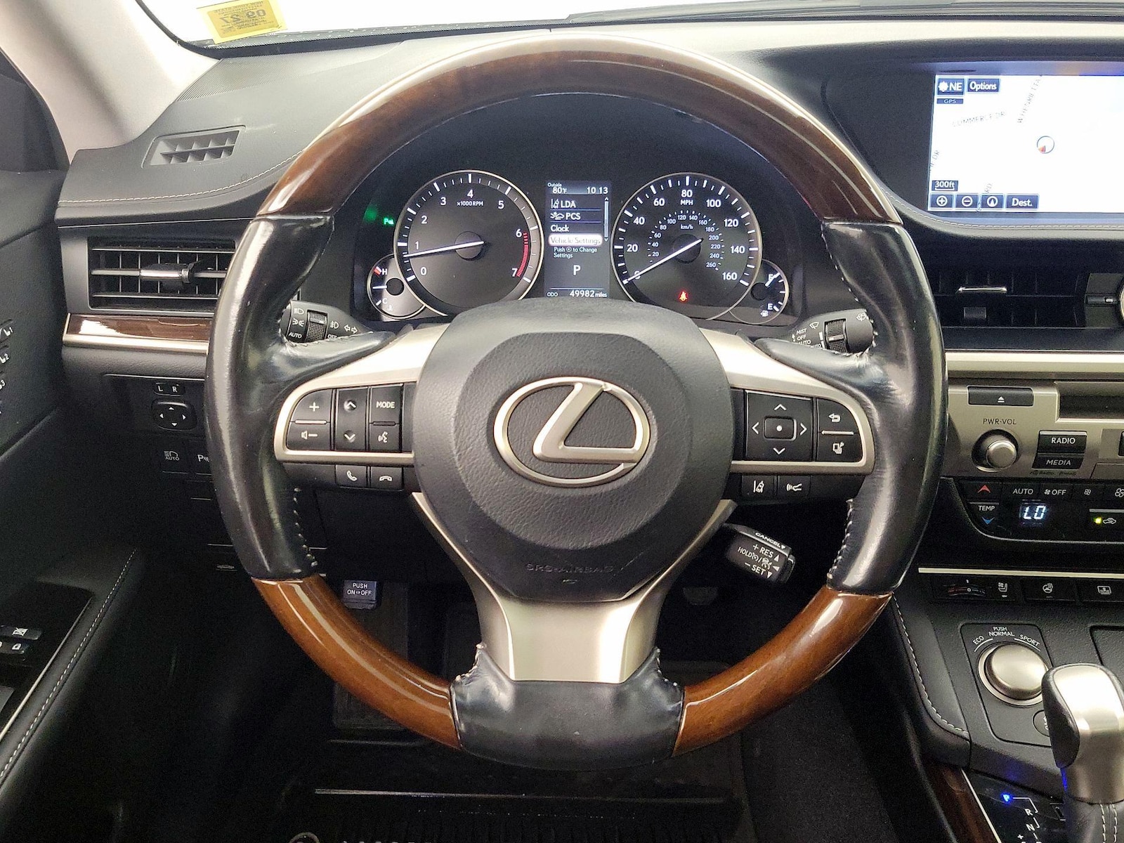 2016 Lexus ES 350 - Photo 11
