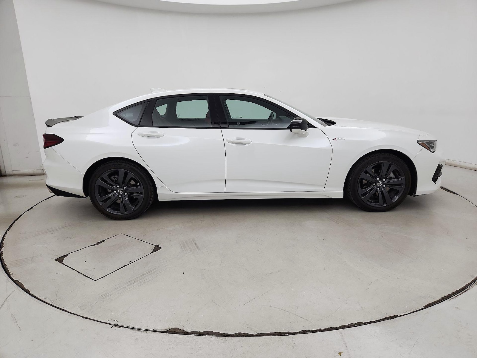 2022 Acura TLX A-SPEC Package - Photo 4
