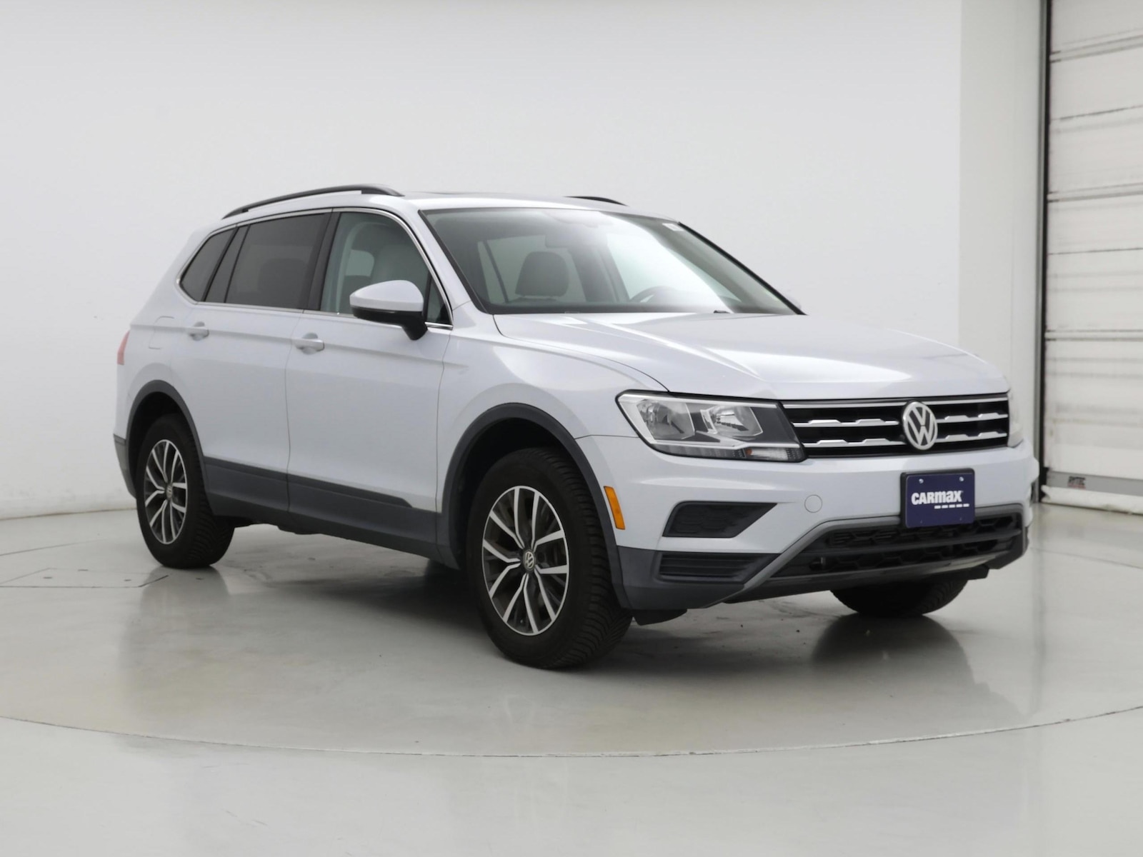 2019 Volkswagen Tiguan SE - Photo 2
