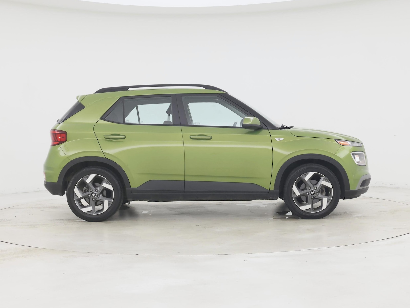 2021 Hyundai Venue SEL - Photo 8