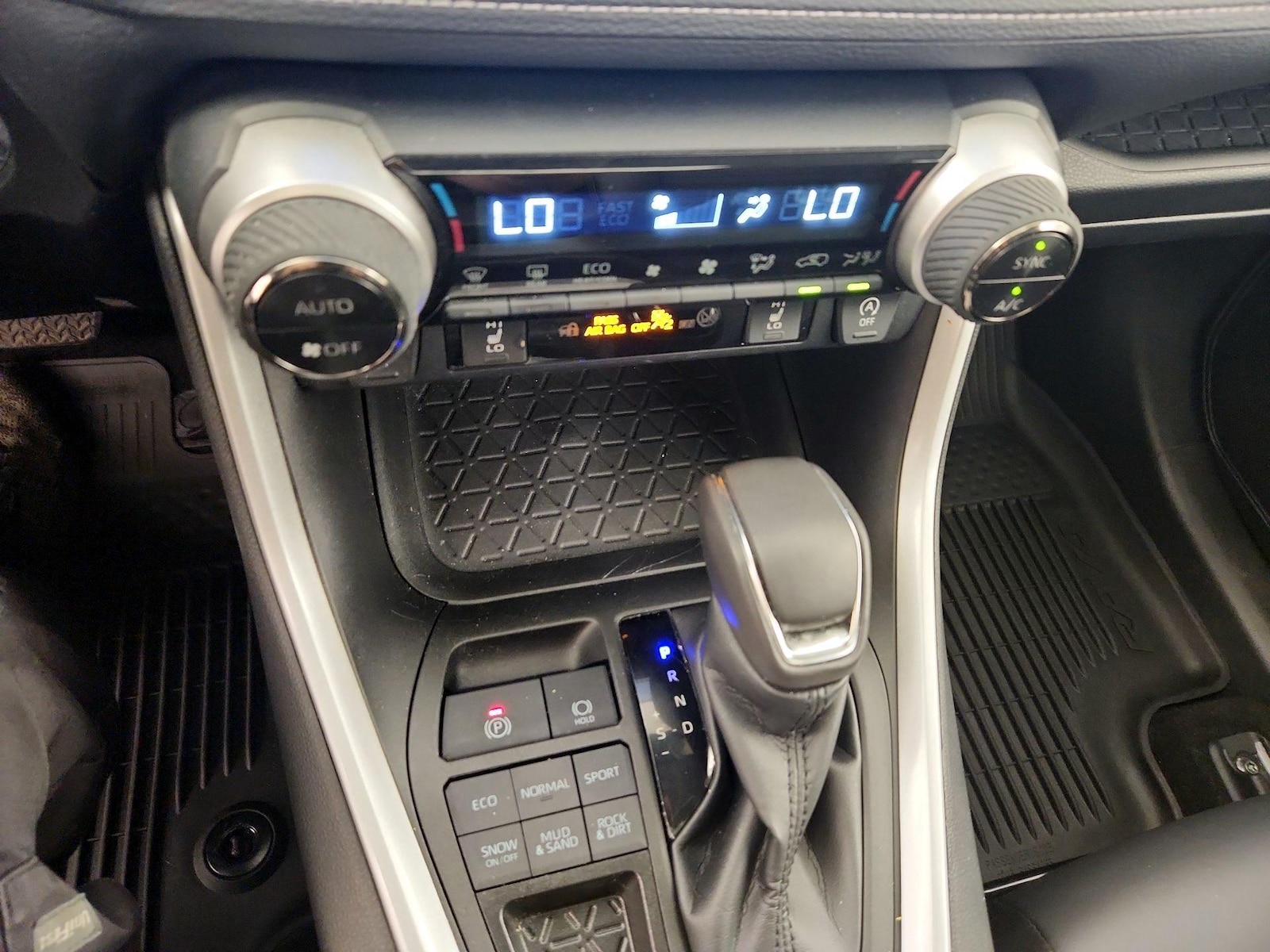 2023 Toyota RAV4 XLE Premium - Photo 15