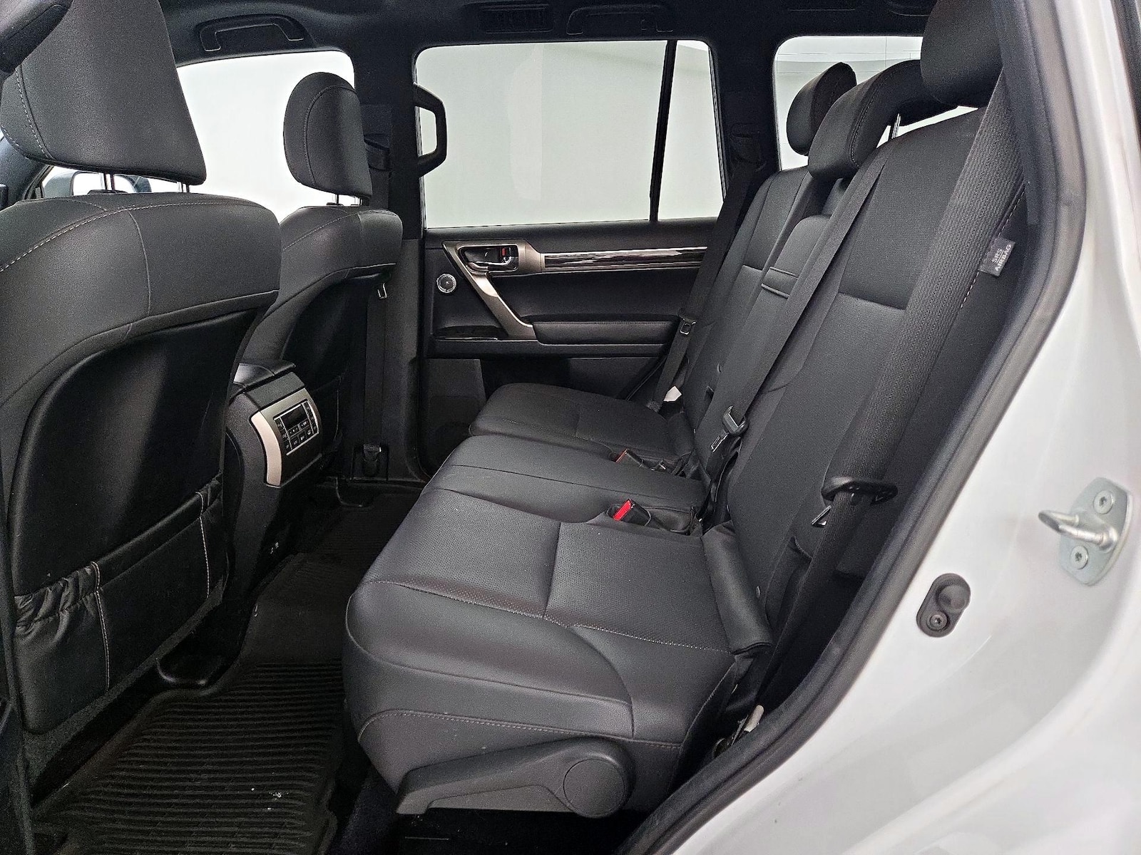 Rear Air Conditioning