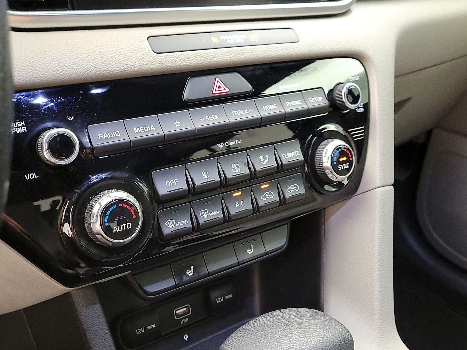 2020 Kia Sportage S - Photo 17