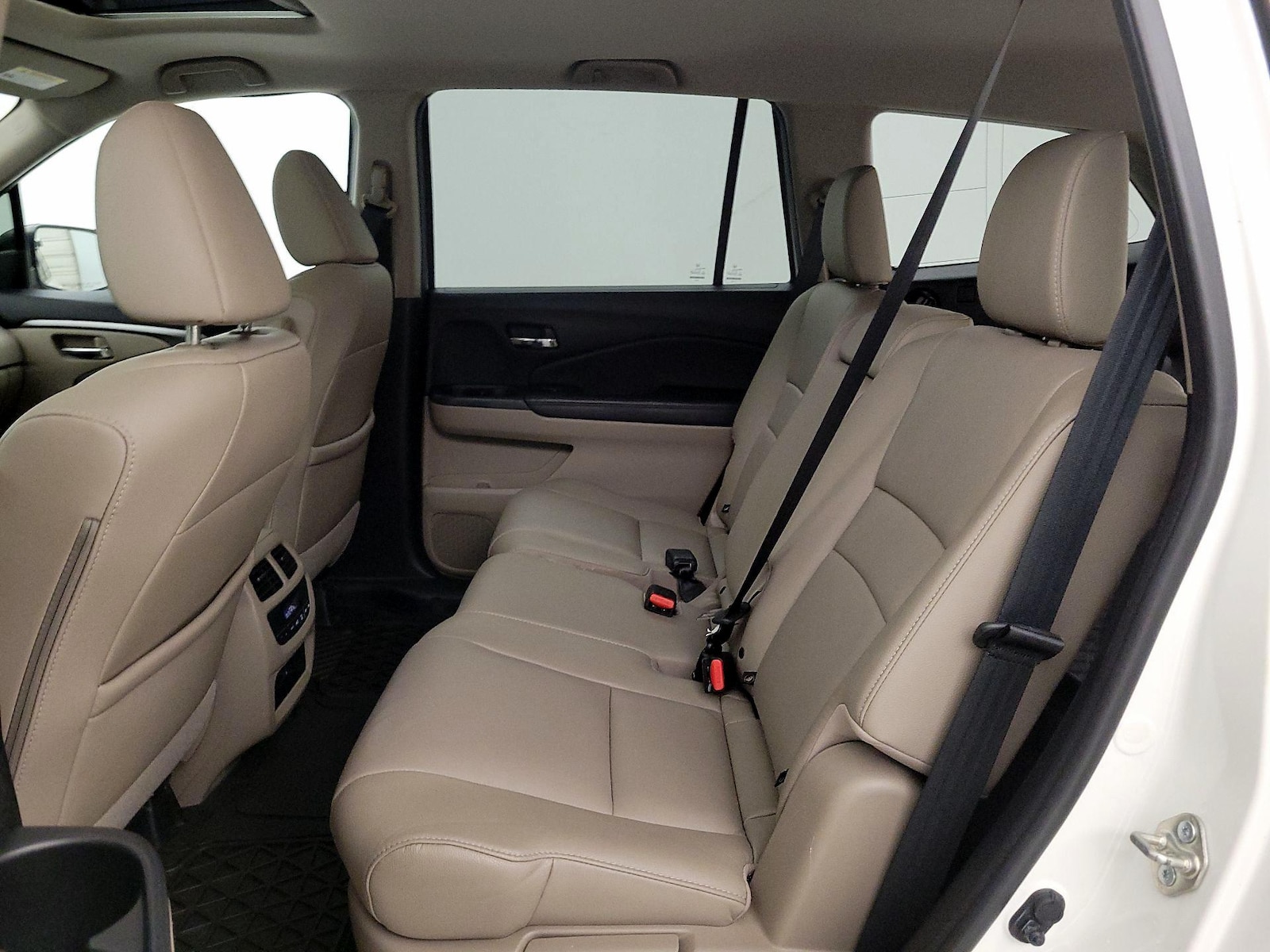 Rear Air Conditioning