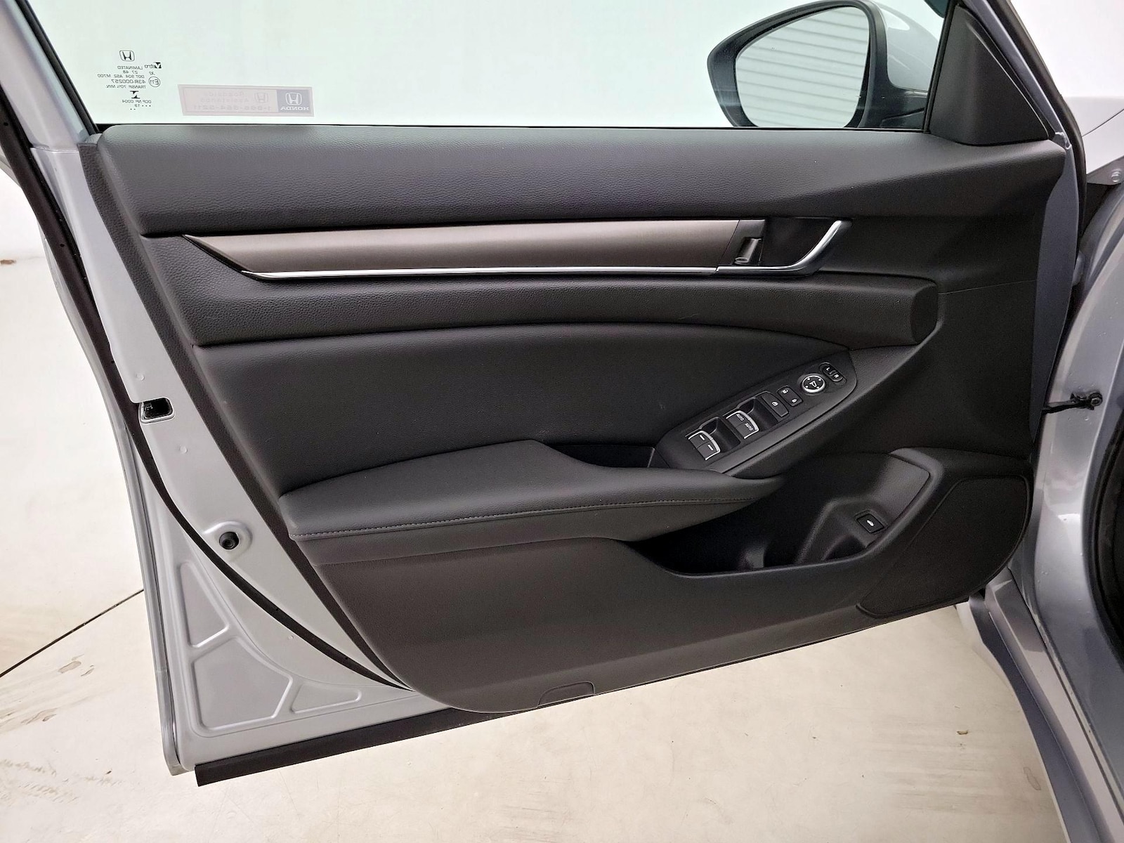 2019 Honda Accord Hybrid - Photo 13