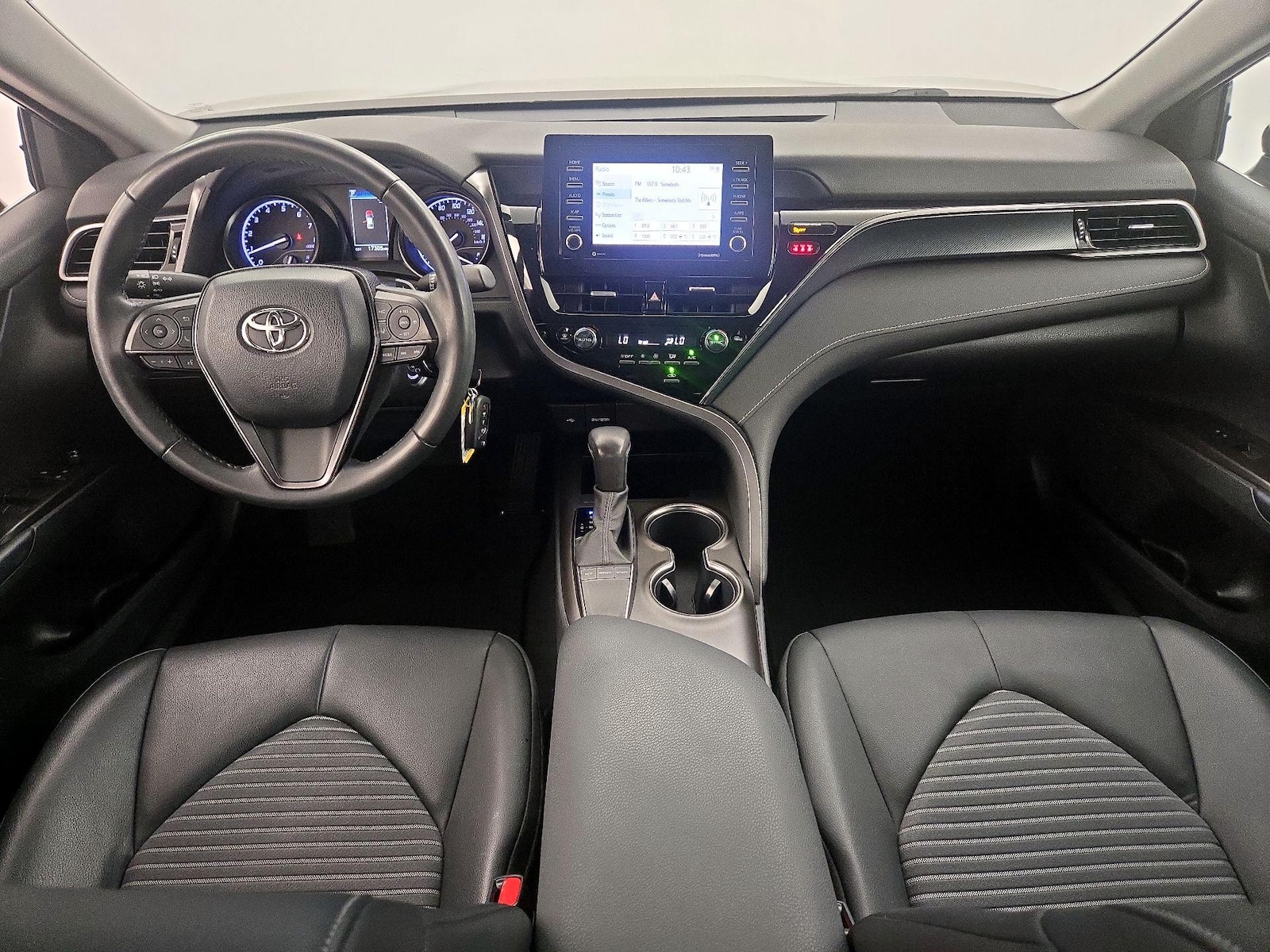 Apple CarPlay® & Android Auto™