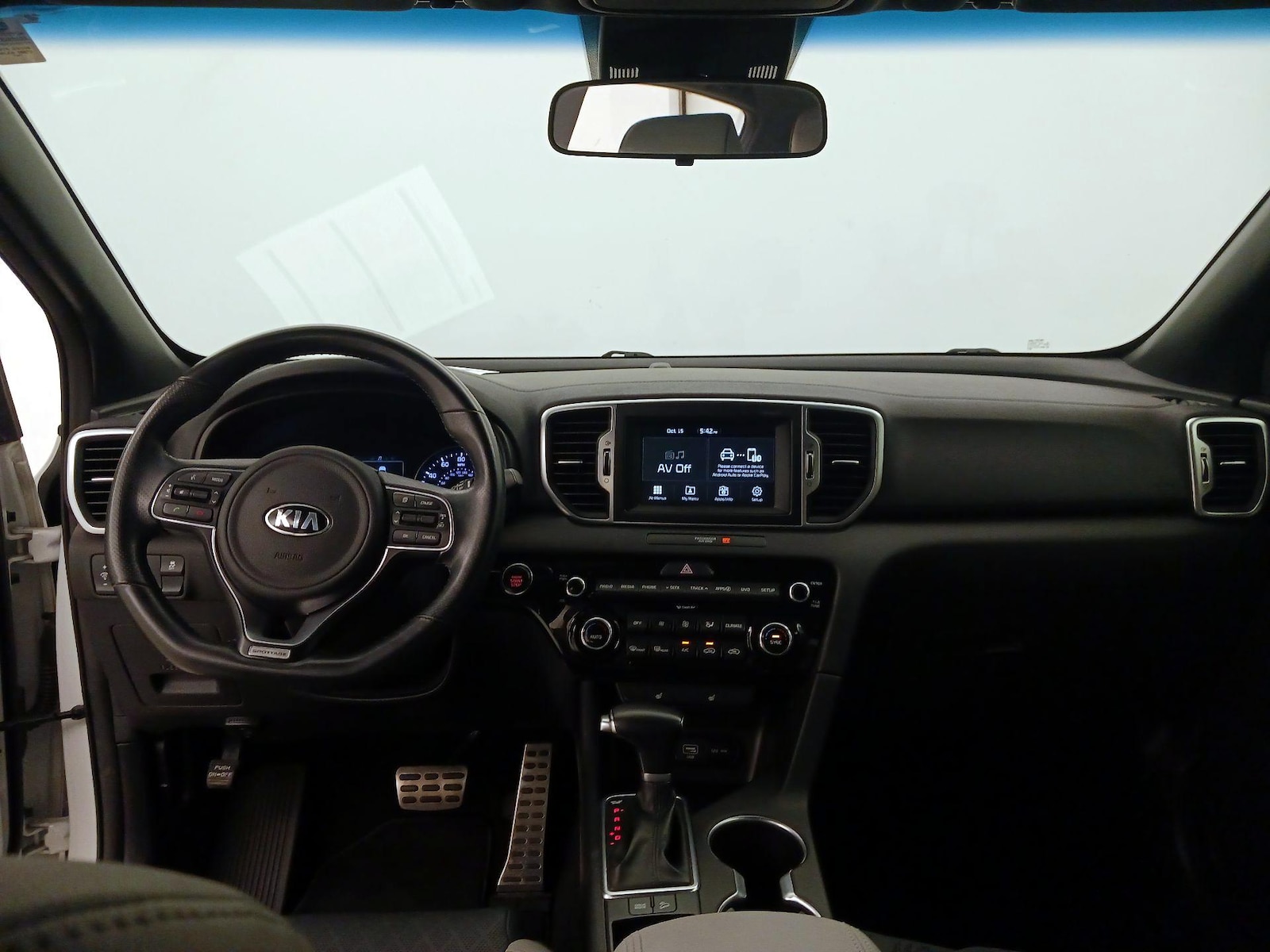 Apple CarPlay® & Android Auto™