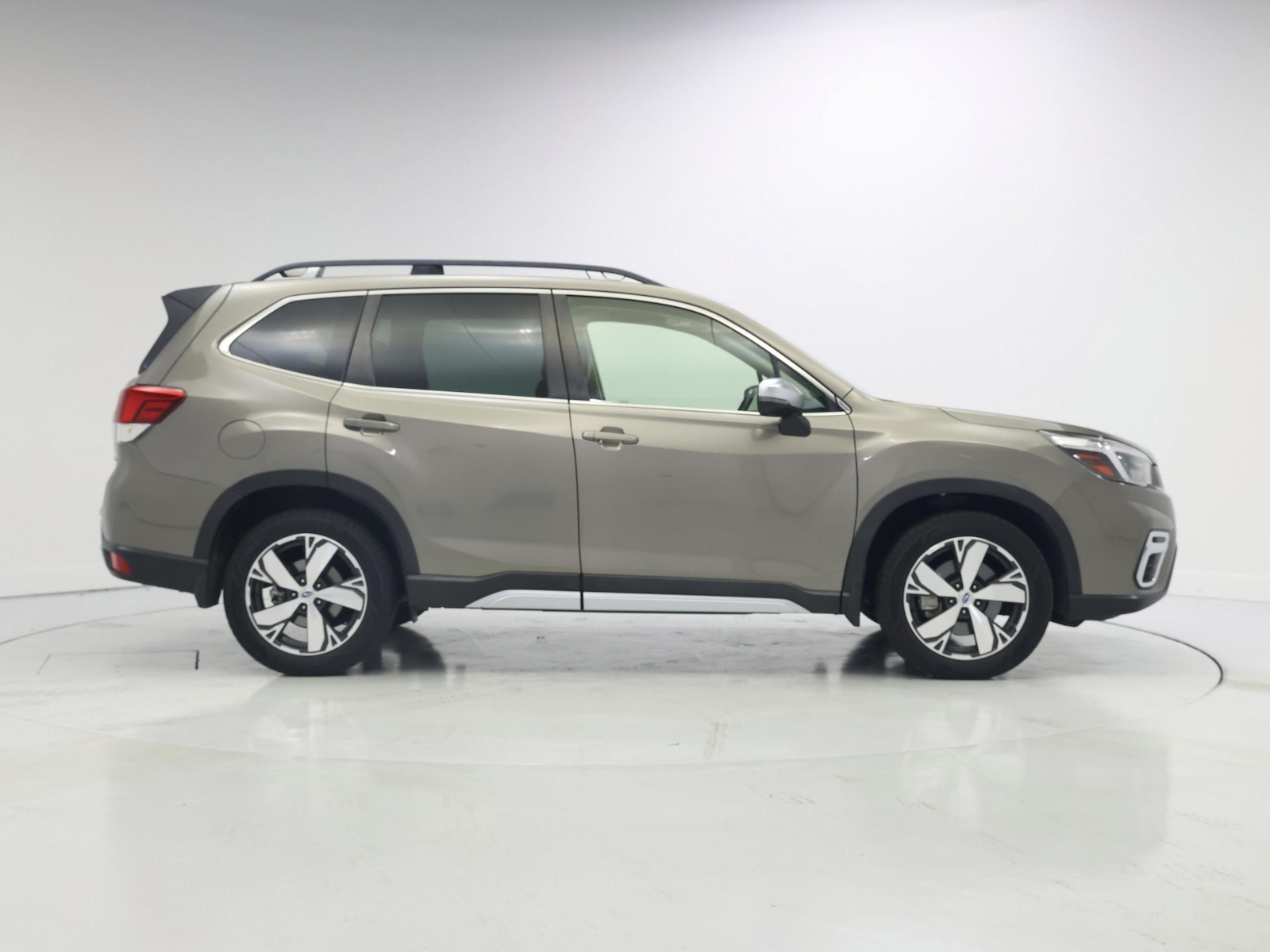 2021 Subaru Forester Touring - Photo 8